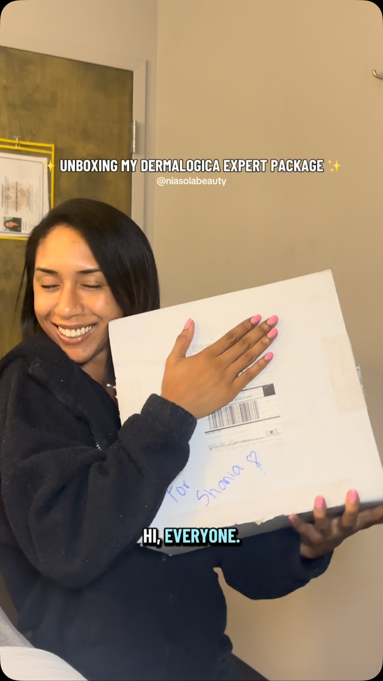 Let’s see what’s inside…. 👀🤭 #dermalogica #dermalogicaexpert #niasolabeauty #skincare #unboxing