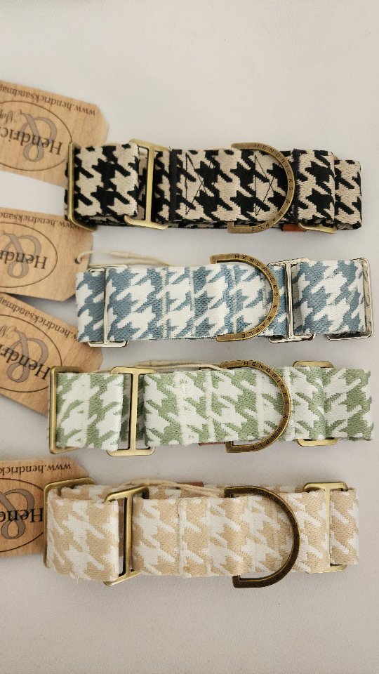 Houndmade by me 🤭 Martingale Collars - been a busy one this week as we prepare for DOGS DAY OUT tomorrow at the Norman Lindsay Gallery in Faulconbridge tomorrow 😀
Come and say Hi 👋🏼 should be a great day out, the weather looks to be perfect, come ready to enter the Best Dressed, Owner and Dog Lookalike and Doggie Talent Competitions - Hendricks and Maple is doing the Doggie Talent Prize this year... and there's an awesome prize up for grabs worth $250 of HendricksandMaple gear!!! Pick up some gear from Hendricks and Maple 🍁 and you may take out Best Dressed like my friend usually does - its OK, she's not going to be there tomorrow so you still have a chance to win it 😉
So come and have fun, enjoy the only day of the year you can bring your dog to the Norman Lindsay Gallery, check out the Dog Training, maybe adopt a Greyhound 🤷♀️ and celebrate how amazing dogs are with other like minded people and their dogs 🐕
Pack a picnic or purchase food there. Saturday 29th August 2026 10am-3pm at the Norman Lindsay Gallery, in Faulconbridge NSW Australia 🇦🇺 - can't make it? We're an online store so you can purchase online from anywhere in the world.
www.hendricksandmaple.com
#martingalecollar #normanlindsaygallery #Greyhound #whippet #hendricksandmaple
