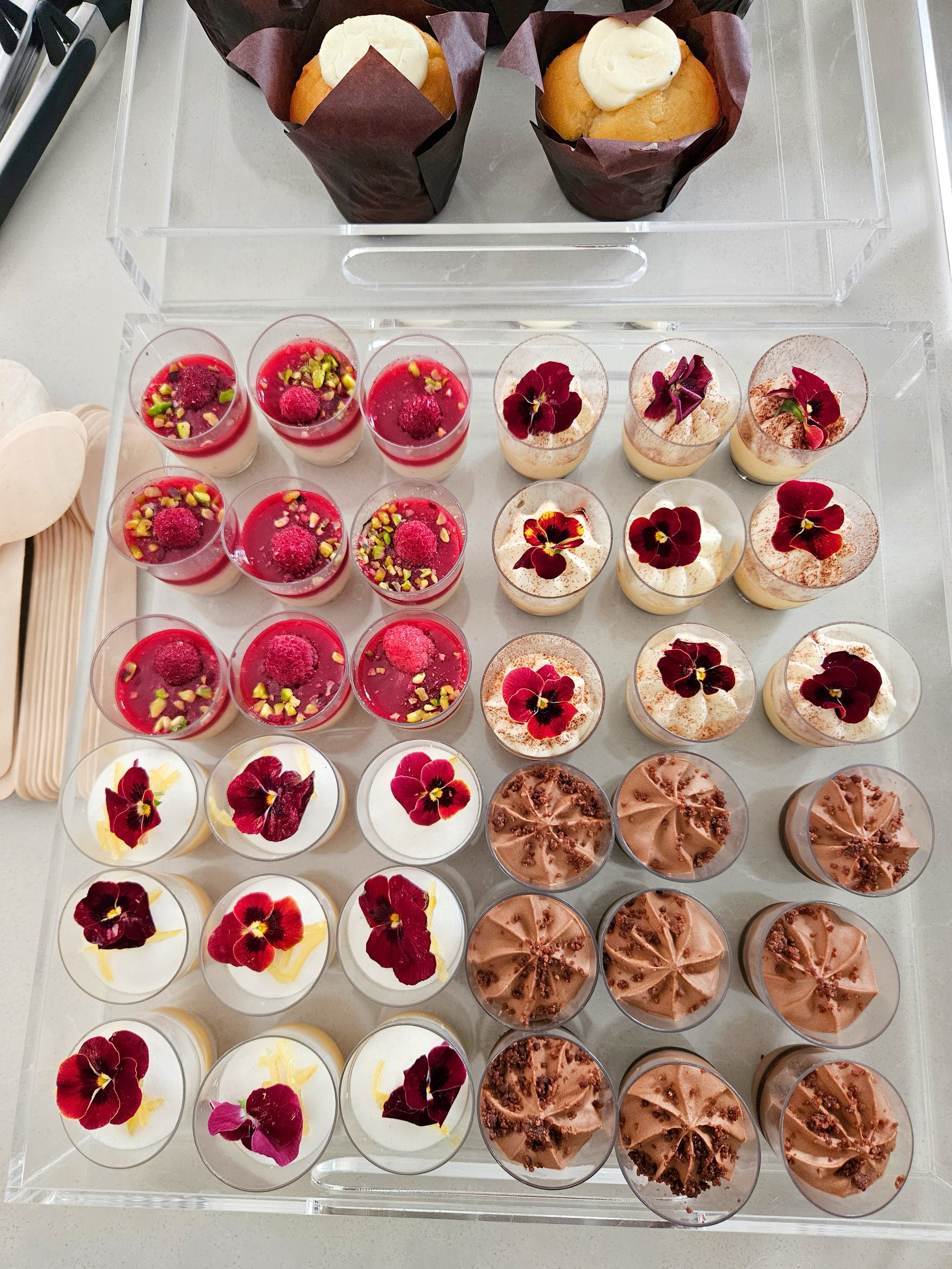 Premium Desserts: Sweet Treat Package✨
Our Sweet Treat Package add on with includes:
• Sweet Amuse Bouche Cups
• Filled Muffins
• Baby Cupcakes
🧁