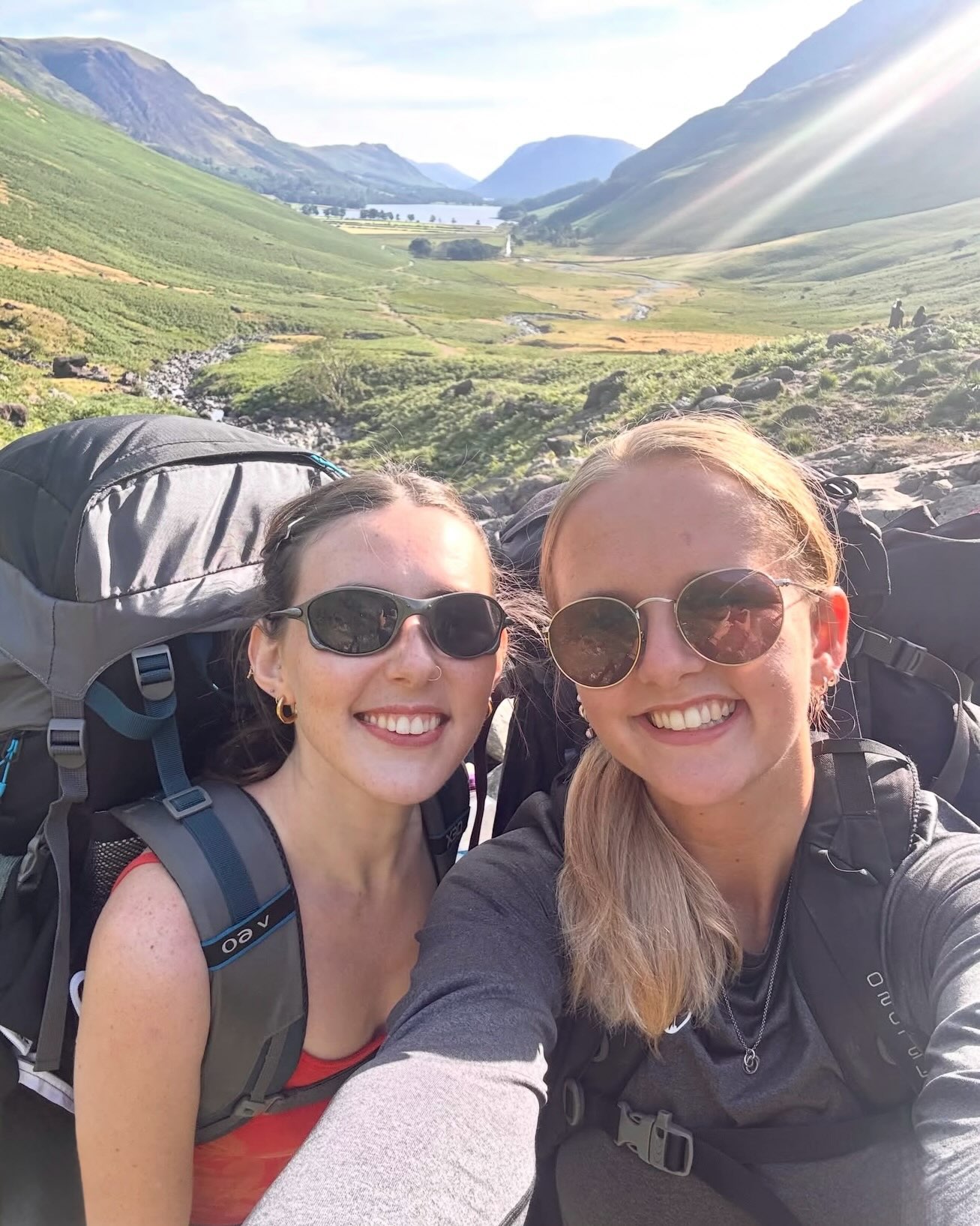Kinda chic to be outdoors in August with these baddies 💕⛰️ 🌞
Tag us in your adventures @femaleexplorers.uk and #FemaleExplorersUK to be featured 💫
#summerhiking #adventuregirls #hikergirl #climbinggirls