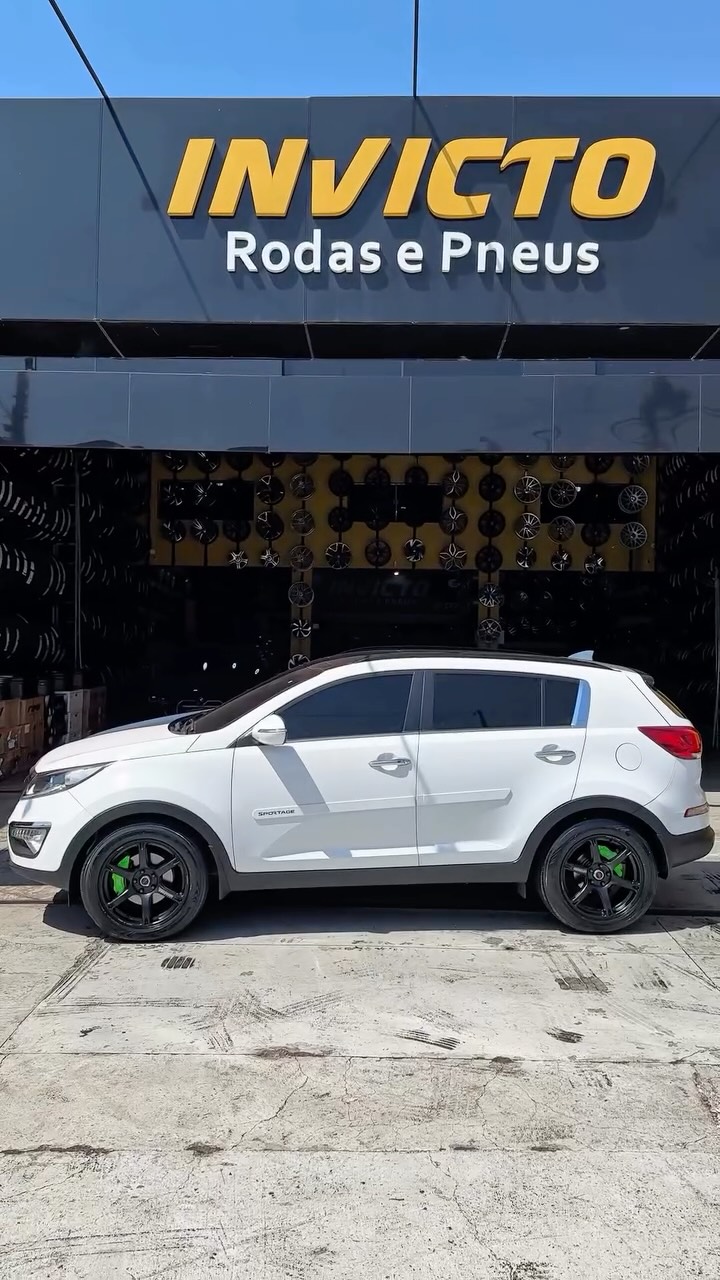 KIA SPORTAGE
🛞 RODA RAYSENG FORGED
• Modelo: Matt Black With Milling
• Medida: 18x8,5
• Furação: 5x113,1
• Offset: ET40
• Cubo: CB73,1
🟢 DETALHES ESPORTIVOS
• Capa de pinça Brembo verde
• Jogo de porcas esportivas antifurto
⚙️ SERVIÇOS REALIZADOS
• Alinhamento
• Balanceamento
🔥 Um conjunto pensado para deixar o Kia Sportage ainda mais esportivo, moderno e exclusivo, unindo acabamento premium e detalhes que fazem toda a diferença!
📍 Invicto Rodas e Pneu
📞 (16) 3771-2800
#InvictoRodasEPneu #KiaSportage #Rayseng #RodasForged #Rodas18 MattBlack Brembo