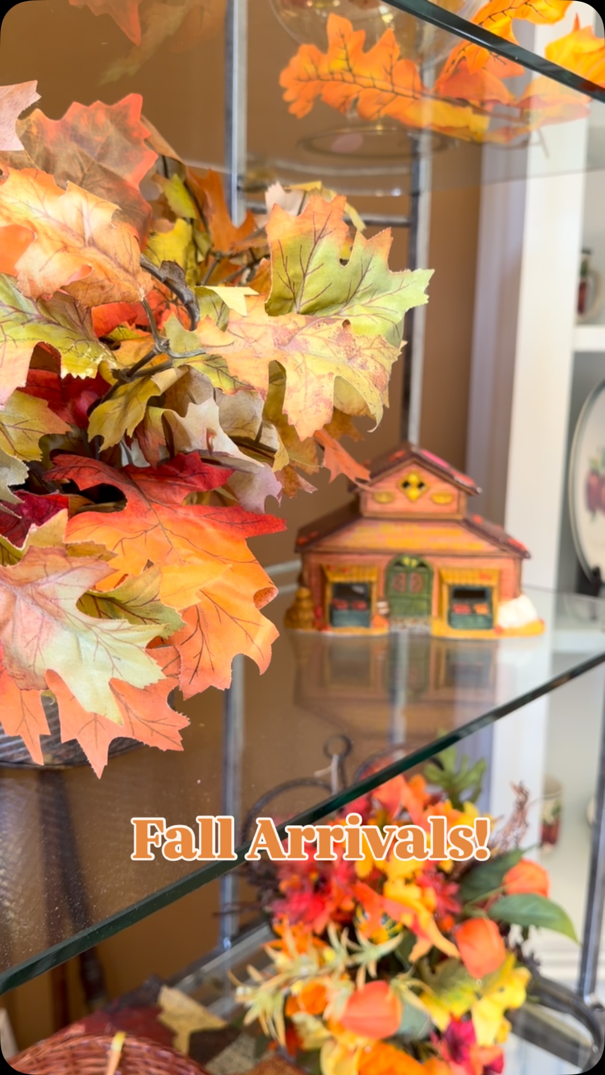 September is right around the corner! 🍂 We’re loving how warm and cozy the store is feeling with all these new fall decor arrivals! Come check out these unique autumn treasures! ✨
#homeworkspremiumthrift #montgomerycountypa #thriftstorefinds #falldecor