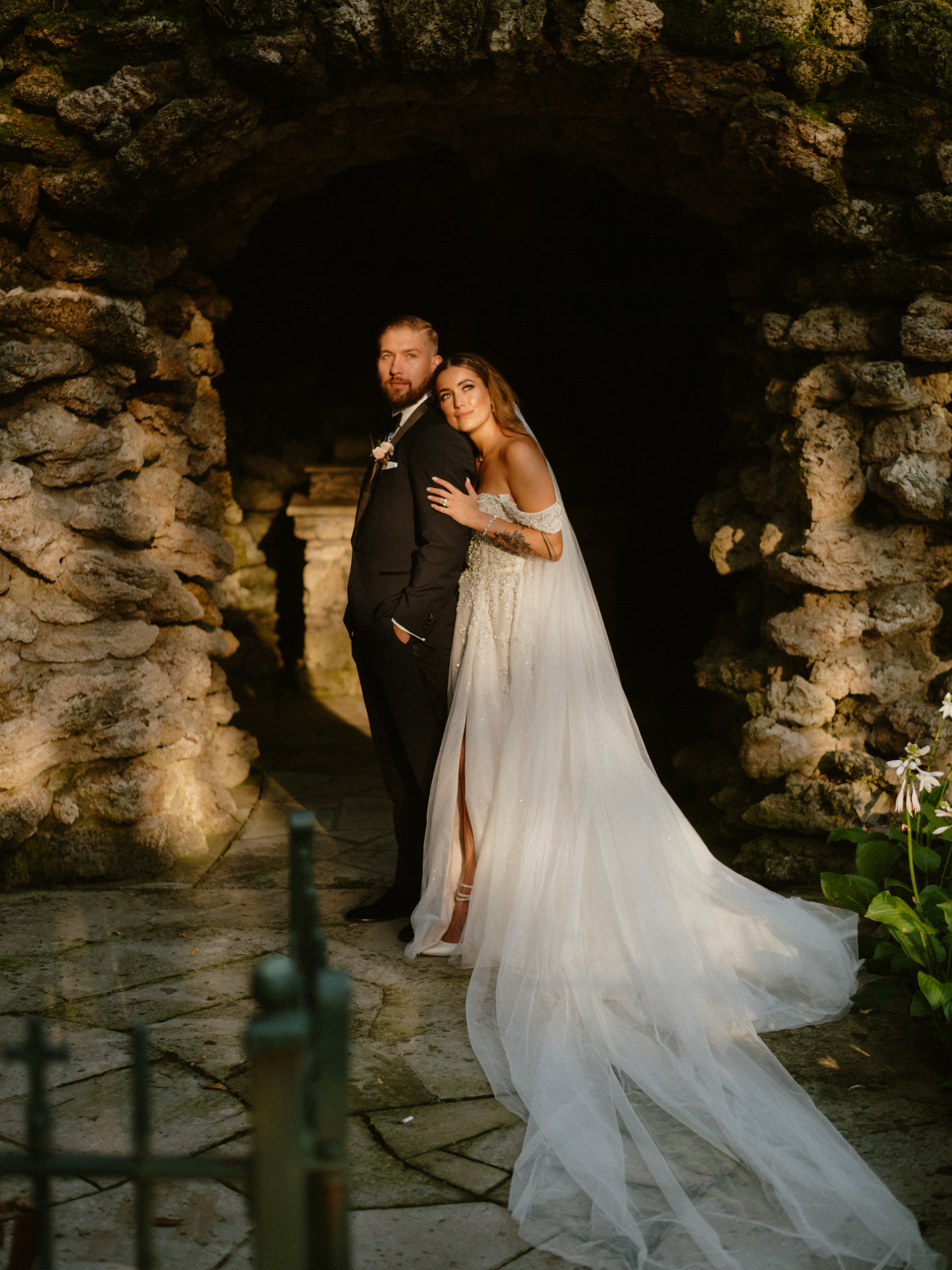 celebrating these two + another year of marriage 🤎
and an excuse to revisit one of the most beautiful days - Nazareth Hall, you were the dreamiest backdrop for their love story.
happy anniversary, Riley + Andrew! forever grateful I got to capture this one.