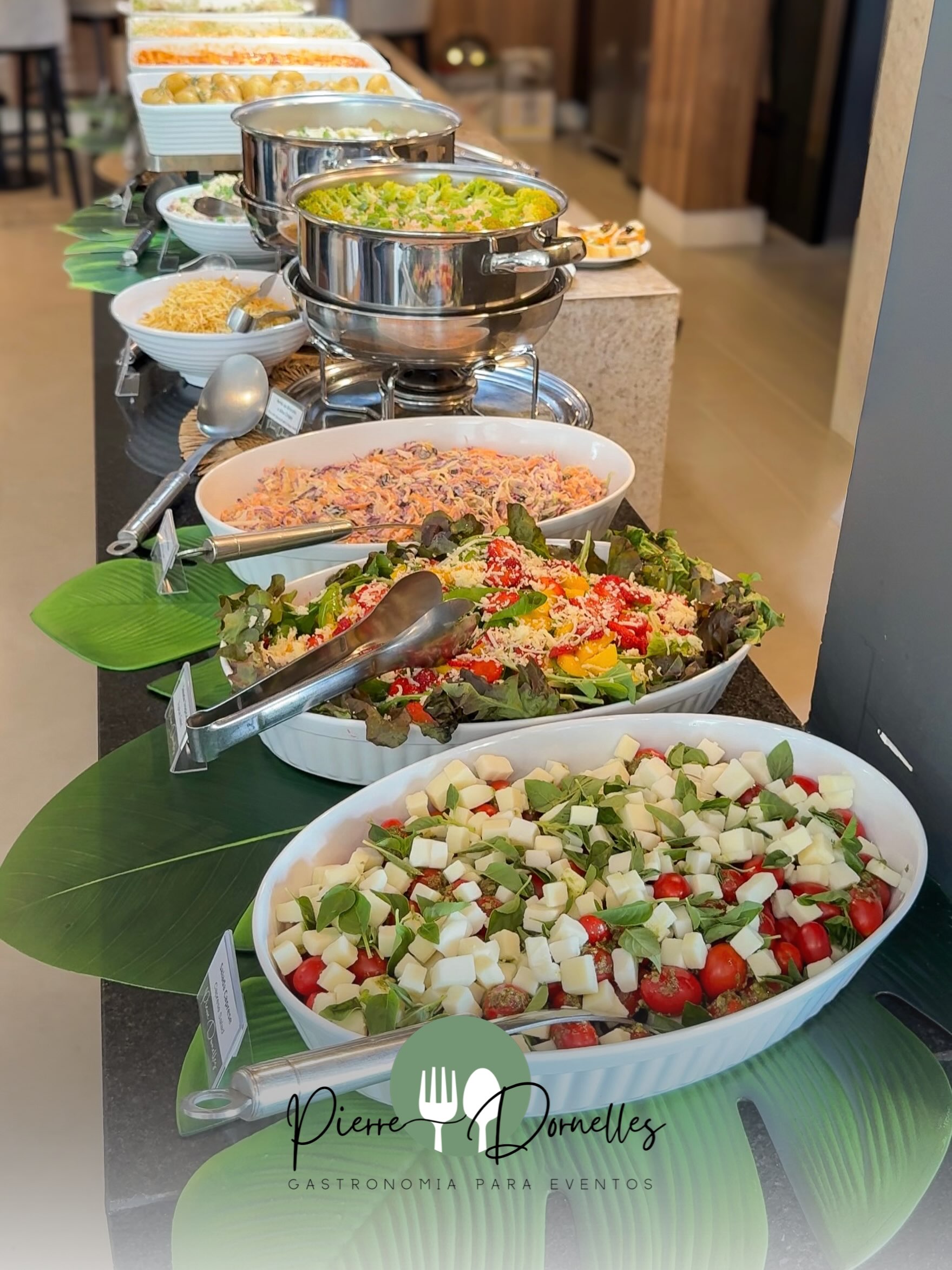Sabor, carinho e uma apresentação impecável.
A escolha que valoriza o seu evento!✨
Leve essa experiência para o seu evento:
📞 (41) 99877-4105 | WhatsApp
🌐 www.pierredornelles.com.br
.
.
.
.
.
.
.
.
.
.
.
.
.
#gastronomiaparaeventos #eventosemcuritiba #buffetparacasamento #buffetparaeventos #chefemcuritiba