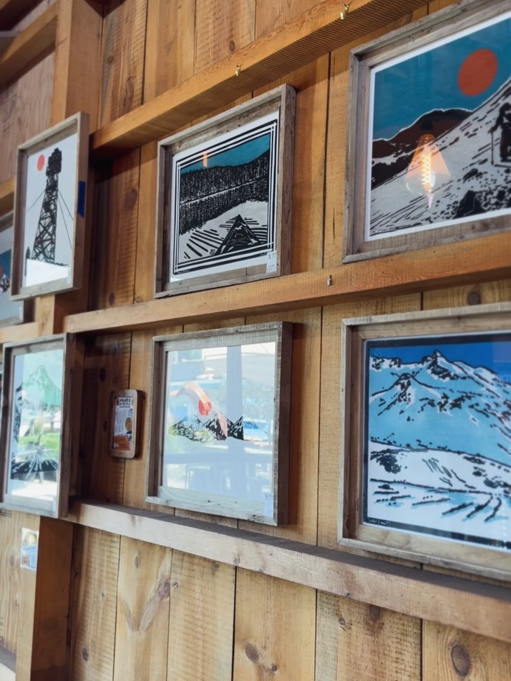 Join The Barn this Friday for @sistersartsassociation Fourth Friday Artwalk as we host @printsonthetrail from 4-6 PM. Complimentary wine tasting & good vibes included.