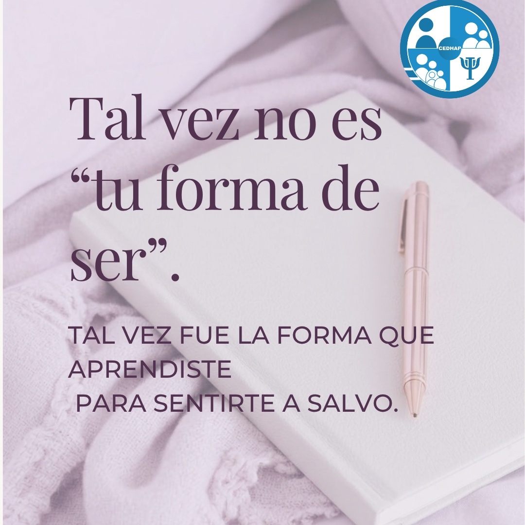 A veces sanar empieza por hacer silencio y mirar hacia dentro.
Meditar, escribir, reflexionar sobre aquello que nos marcó o nos lastimó puede ayudarnos a comprender nuestra historia y reconocer por qué hoy reaccionamos, sentimos o nos relacionamos de determinada manera.
Pero comprender es apenas el inicio. Un proceso psicoterapéutico puede convertirse en un espacio profundamente transformador para resignificar lo vivido, desarrollar nuevas herramientas y elegir formas más sanas de relacionarnos con nosotros mismos y con los demás.
Lo que te pasó forma parte de tu historia, pero no tiene que definir tu futuro.
En CEDHAP te acompañamos en tu proceso psicoterapéutico.
Sesión presencial: $600
Sesión en línea: $500
📲 Agenda tu cita.
#Psicoterapia #SanaciónEmocional #Autoconocimiento #SaludMental #CrecimientoPersonal #HeridasEmocionales #CEDHAP #Metepec