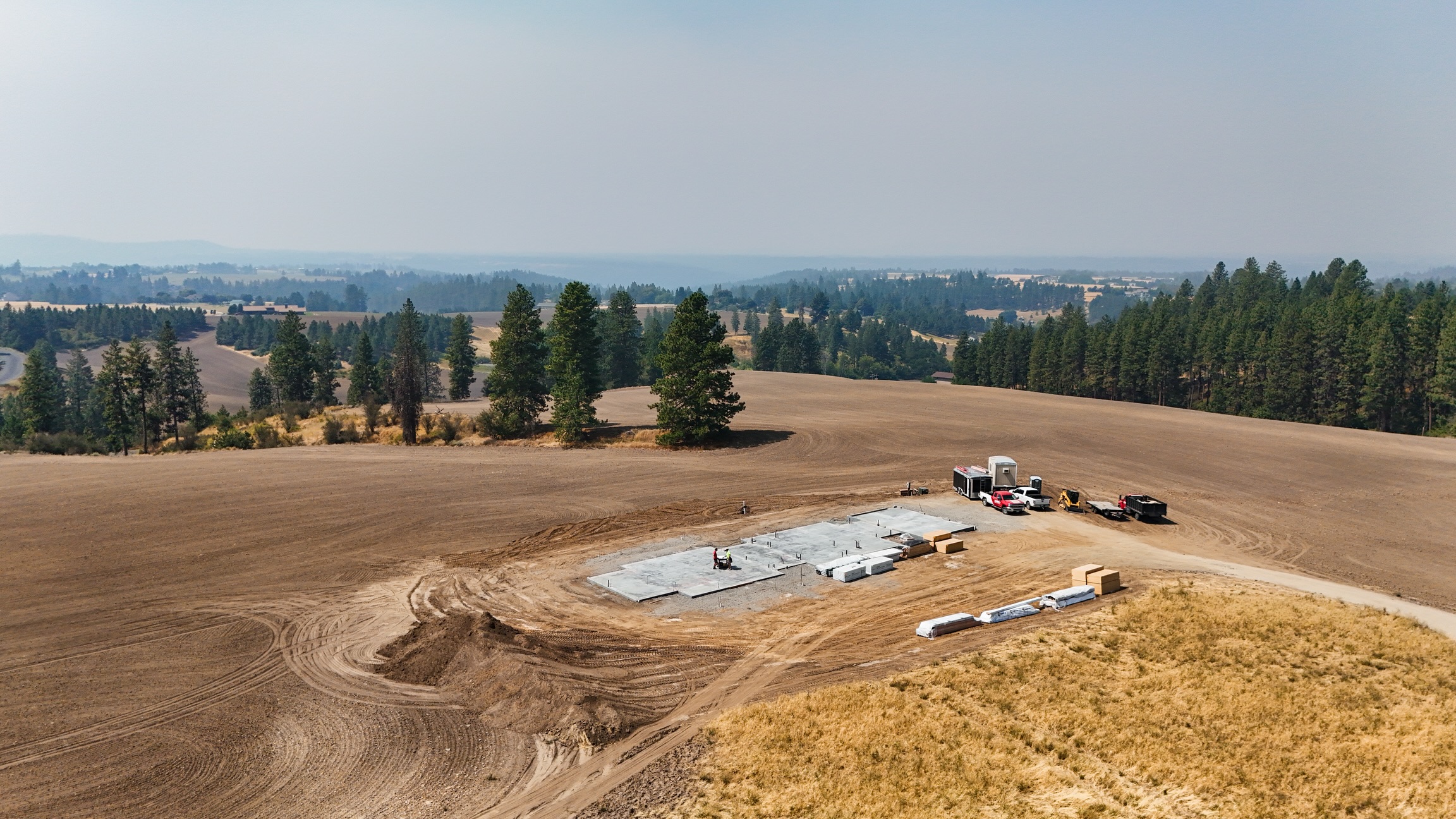 And so it begins…
A new custom home project is officially underway. 🔨🏡
Foundation ✔️
Site work ✔️
Big plans ✔️
Now the real transformation begins.
From an open piece of land to a one-of-a-kind home — we’re excited to bring this vision to life.
More to come. 👀
#RameyConstruction #CustomHomeBuilder #LuxuryHomeBuilder #CustomHome #NewConstruction HomeBuild ConstructionLife SpokaneWA NorthIdaho CustomHomeDesign BuiltByRamey