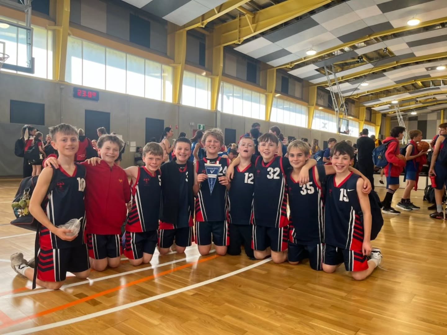 Congratulations to our Stella Maris Senior basketball team who won the District Championship today!
They were undefeated, demonstrating great skills, amazing team work and terrific sportsmanship!
Congratulations boys, we are so proud of you!!! 👏