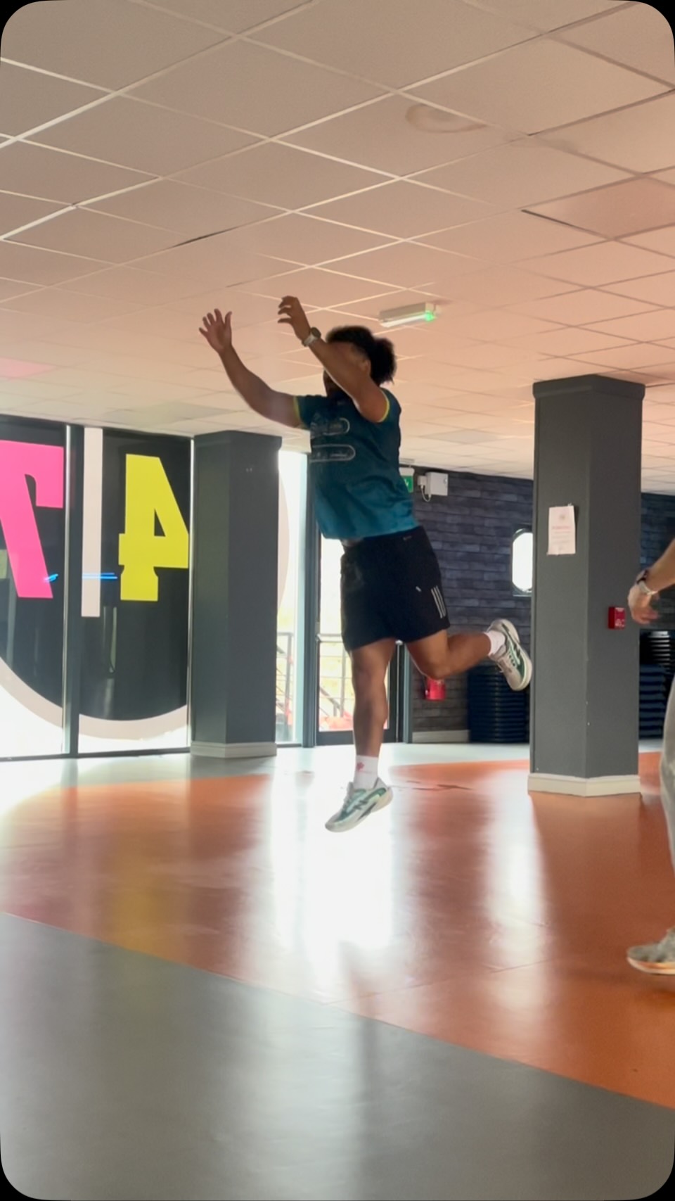 Last day of our 7 year birthday 20% discount offer! Choose from taught courses in #telford #worcester or #cannock or opt for elearning with 1:1 tutorials :-)
#personaltrainer #fitness