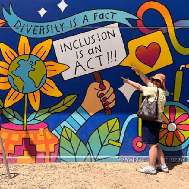 Diversity is a fact. Inclusion is an act. 🌻💙
Every person brings something unique. Inclusion means making space for those differences, valuing every voice, and creating opportunities for everyone to thrive.
Different strengths. Shared belonging. One community.
#NextStep #Diversity #Inclusion #Belonging #EveryoneBelongs