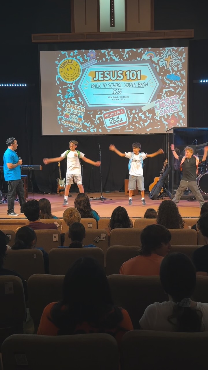 🎓 COURSE COMPLETE: JESUS 101! 🙌🔥
Youth Bash was all about celebrating what God is doing in us and through us! We worshiped, laughed, prayed over the school year ahead, and celebrated WHO WE ARE IN CHRIST. 💙 New school year. New opportunities. Same faithful Jesus. 🙏 Praying our students walk into this year with bold faith, strong friendships, and a heart that knows they BELONG in Christ. ✝️. #belongchurch #belongyouth #belongincommunity #youthbash #churchfamily