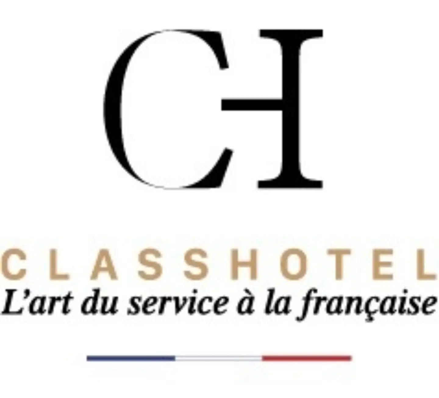 Depuis plusieurs années, ClassHotel accompagne fidèlement la Coupe Georges Baptiste. 🤝
Chariots de service, guéridons, dessertes… des équipements pensés pour sublimer le geste professionnel et donner toute sa place à l’art du service.
Une collaboration qui illustre parfaitement nos valeurs communes : excellence, savoir-faire et transmission.
👉 Découvrez notre article complet consacré à ClassHotel sur notre site internet !
https://www.coupe-georges-baptiste.fr/fil-d-actualite
#coupegeorgesbaptiste #classhotel #artsdelatable #metiersdelasalle #excellence
@classhotelfr
--
