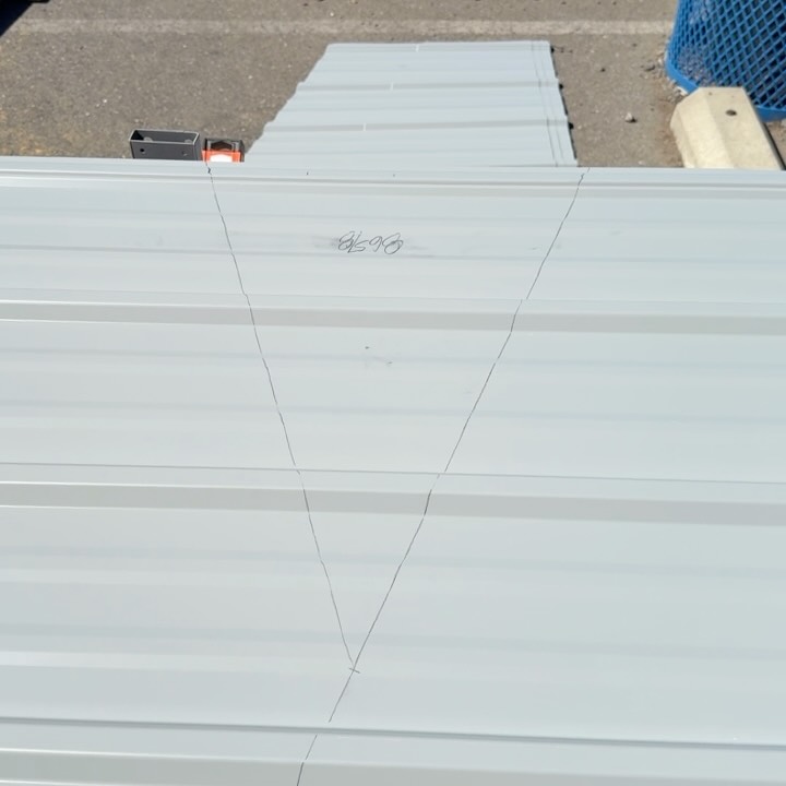 This was the way I was shown by my foreman when I started learning how to cut metal done it that way for 25 years. Thanks Brad!