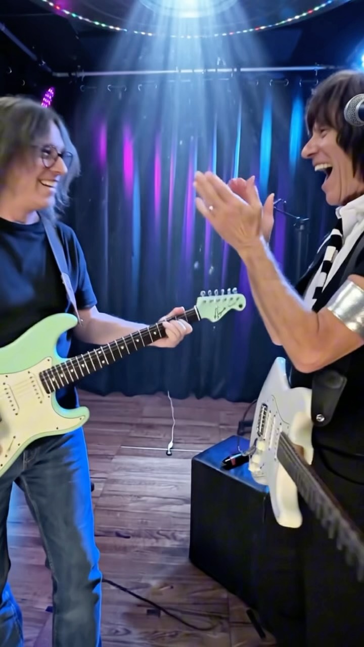 ⭐️ Faiska transcendendo a musica ⭐️
#meteoro #music #guitar #live #jeffbeck