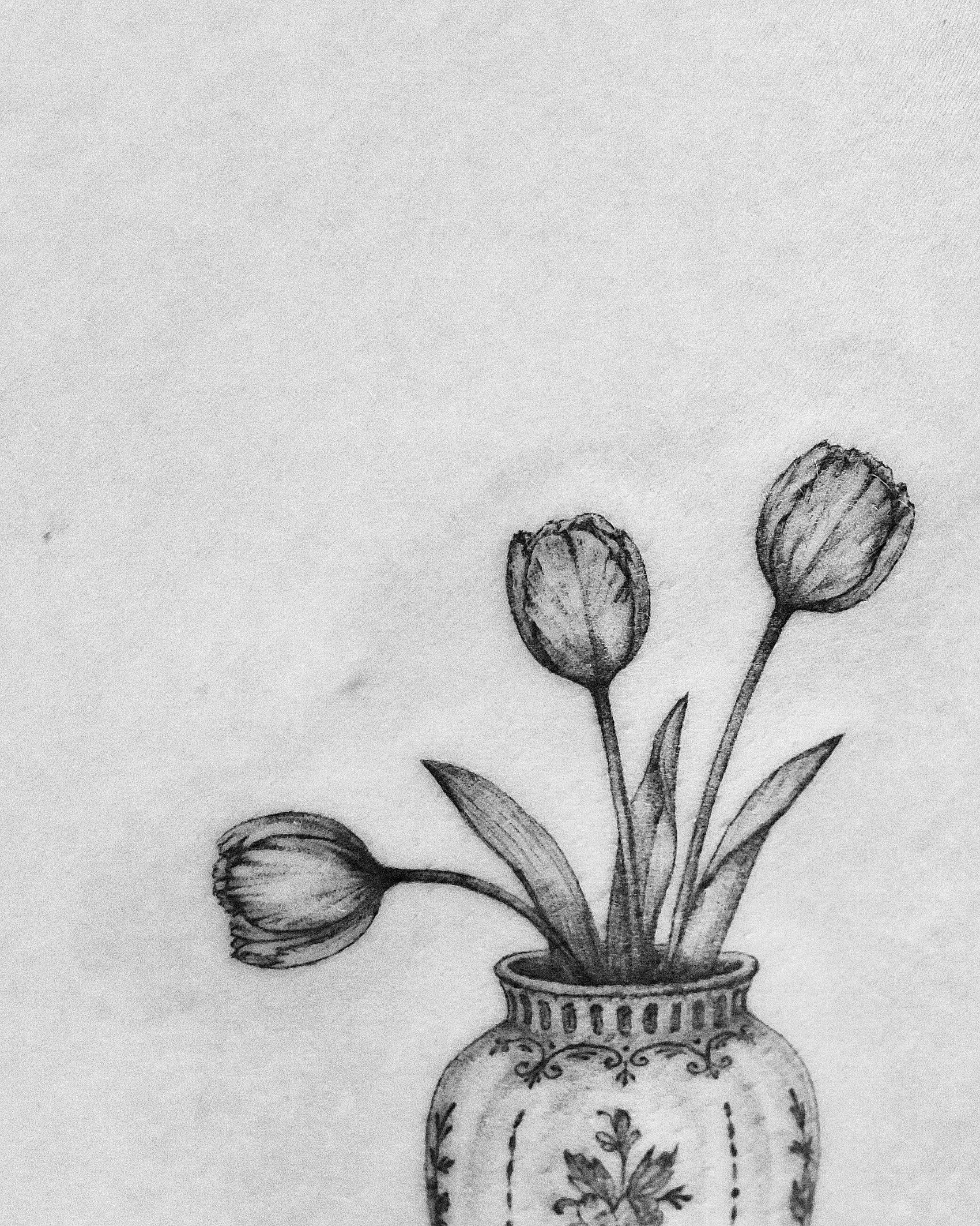heirloom tattoo’s are my fav! 🌷
-
-
-
-
-
-
-
-
-
#dctattoos #ink #flower #flowervase #dmvtattooartist