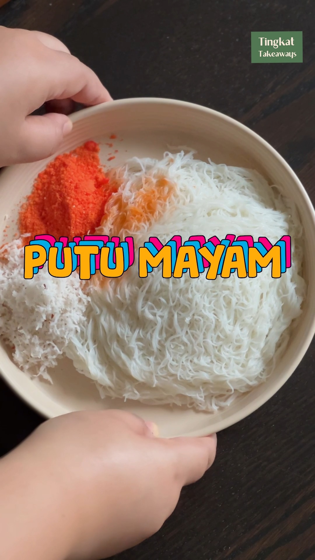 Putu mayam is one of those foods that looks simple, but carries a lot more than you’d expect. 🌾🥥
Soft strings of rice flour, freshly grated coconut and a sprinkle of sugar. Nothing fancy, nothing wasted. Its humble ingredients made it affordable, filling and easy to prepare, showing how sustainability was simply part of everyday cooking long before we had a word for it.
And for many of us, there’s nostalgia in that little brown packet too.
When was the last time you had putu mayam? 👀
#TingkatTakeaways #PutuMayam #SingaporeHeritage #SustainableFood #HeritageFood #SingaporeFood #FoodHeritage