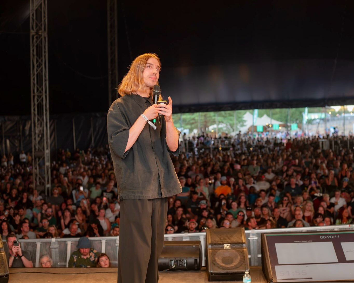 Always a pleasure to have @earthlinged at VCO 🙌
🎫 Over 2250 pre-sale tickets for VCO 2027 already sold! 💨 Get yours from ticketpulse.co.uk/vco27 (link also in bio)
📷 Pics by @hobley / @vegan_photographs_