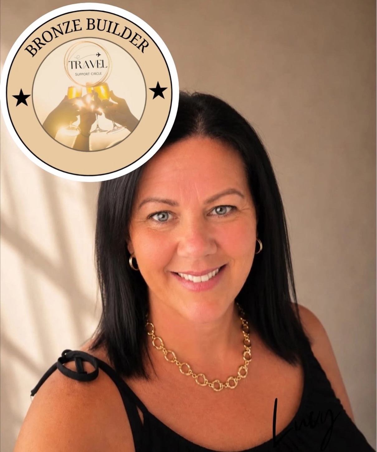 🥉✨ BRONZE BUILDER — SAM! ✨🥉
A massive congratulations to Sam on achieving Bronze Builder! 🥳
Sam has now helped 3 people start their own travel businesses, while absolutely smashing her own - with well over £120,000 in travel booked! ✈️🔥
She’s not only showing what’s possible, she’s becoming an incredible mentor and helping others build something of their own too.
We LOVE celebrating our team wins, and this one is so well deserved! 🥂💕
Congratulations Sam we can’t wait to see what’s next! 🚀✨
#BronzeBuilder #TeamSuccess #TravelBusiness #WomenInBusiness #TeamWork