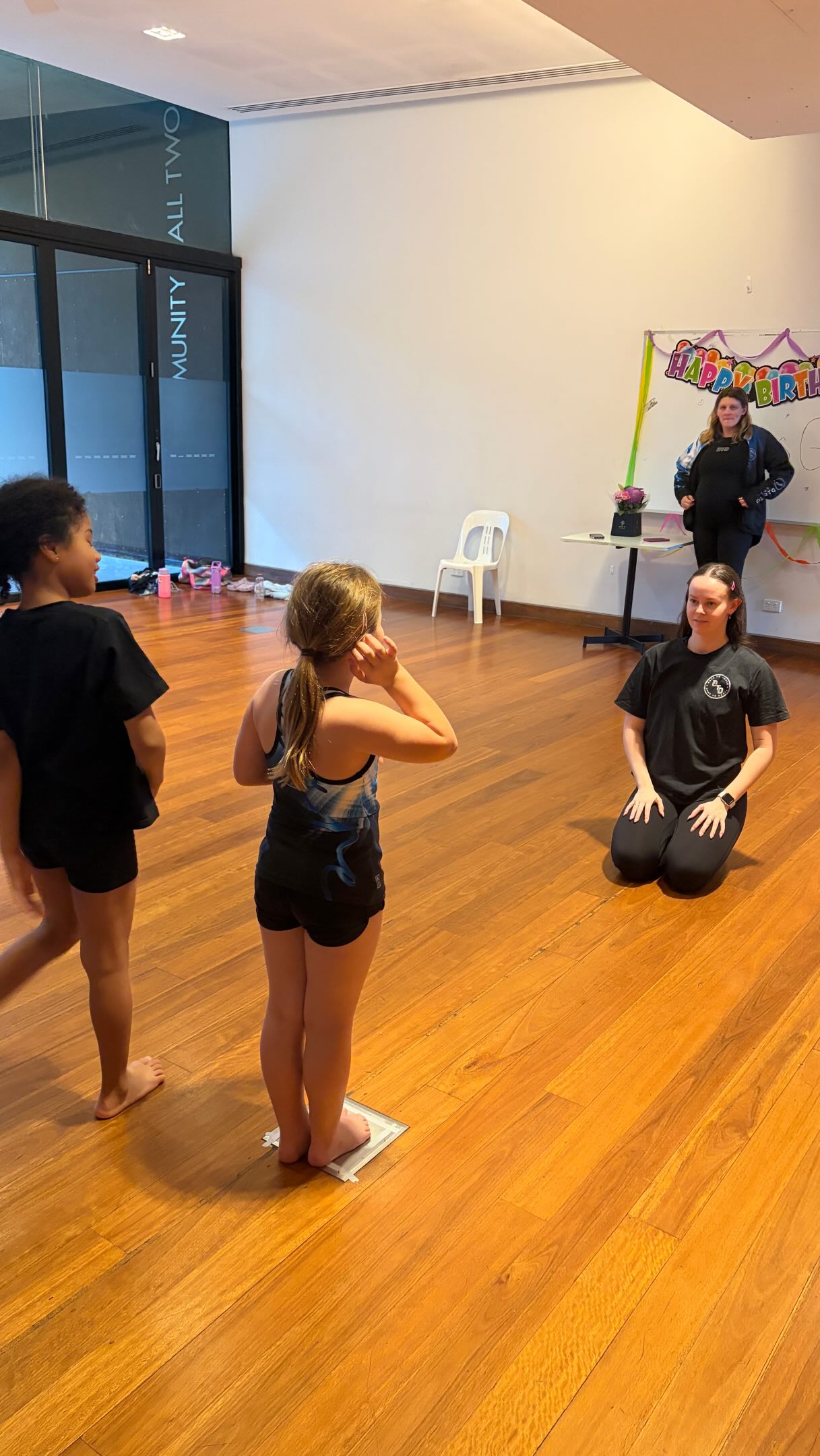Workshopping a new lift in Senior Lyrical💪🤩
#dance #dancestudio #dancelift #dancelifts #danceconcert