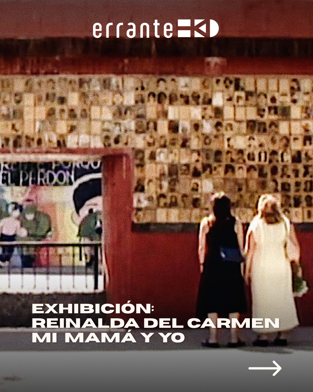 Exhibición | Reinalda del Carmen, mi mamá y yo 🕯️
🎥 El emotivo y poderoso documental dirigido por Lorena Giachino será exhibido en Coyhaique este próximo 2 de Septiembre en el Cineforo: "Mujeres y Dictadura, un olvido presente", un espacio necesario para la memoria, reflexión y diálogo organizado por @agrupacion.dd.hh.coyhaique en el marco del "Día Internacional de las Víctimas de Desapariciones Forzadas" del 30 de Agosto.
🎞️ Una jornada para visibilizar las experiencias de mujeres durante la dictadura y su lucha por verdad, justicia y reparación, a través de la historia de "Reinalda del Carmen, mi mamá y yo", un emotivo retrato de la amistad entre Reinalda Pereira, detenida embarazada y desaparecida en 1976, y la madre de la directora Lorena Giachino, que luego de un accidente queda con pérdida de memoria.
🗓 Miércoles 02 de Septiembre | 18:30 hrs.
📍 Microcine, Centro Cultural de Coyhaique.
#Cineforo #MujeresYDictadura #MemoriaHistorica #30deAgosto #Coyhaique #Memoria #DerechosHumanos #ReinaldaDelCarmen #Cine #CineChileno #Documental #PelículasChilenas #ChileanDocumentary #Documentales #DictaduraChilena #DDHH #Chile