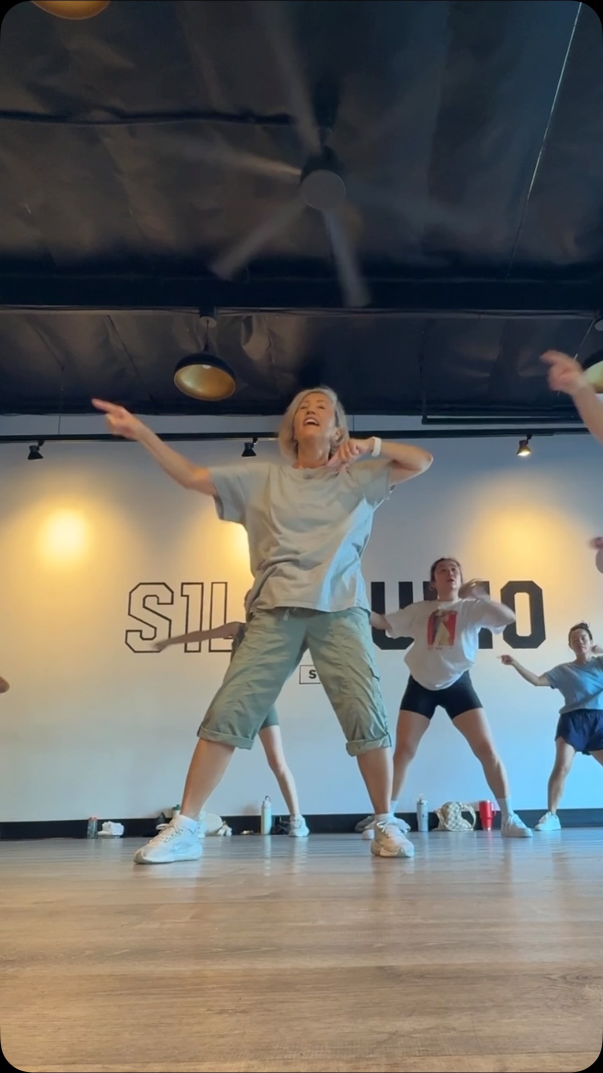 Beginner hip hop @s1lstudio is so fun! Shirley breaks it down step by step so that a boomer like me can keep up with the Gen X, Y, and Zs 😊💃