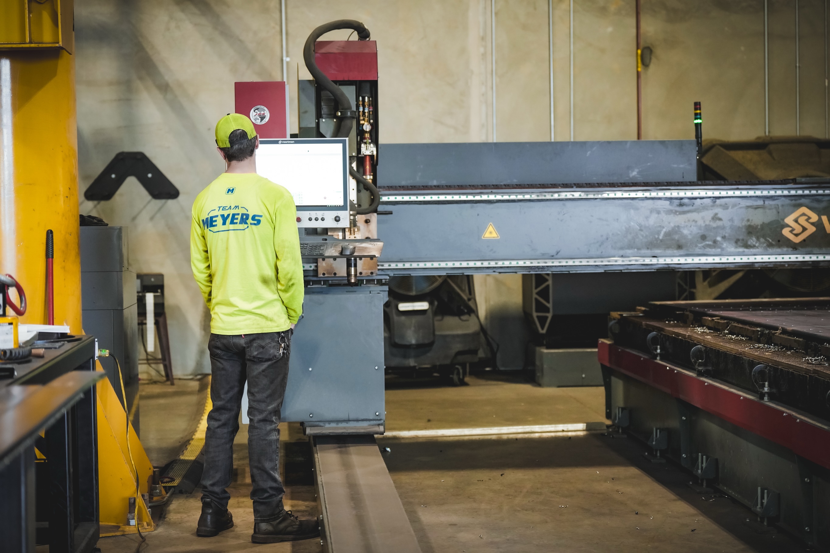 From raw plate to project-ready pieces. Our @voortmansteelmachinery processing equipment helps us cut, drill and prepare steel accurately and efficiently, keeping more of the work in-house and every project moving forward.
#MeyersConstructors #SteelFabrication #StructuralSteel #CaliforniaSteel