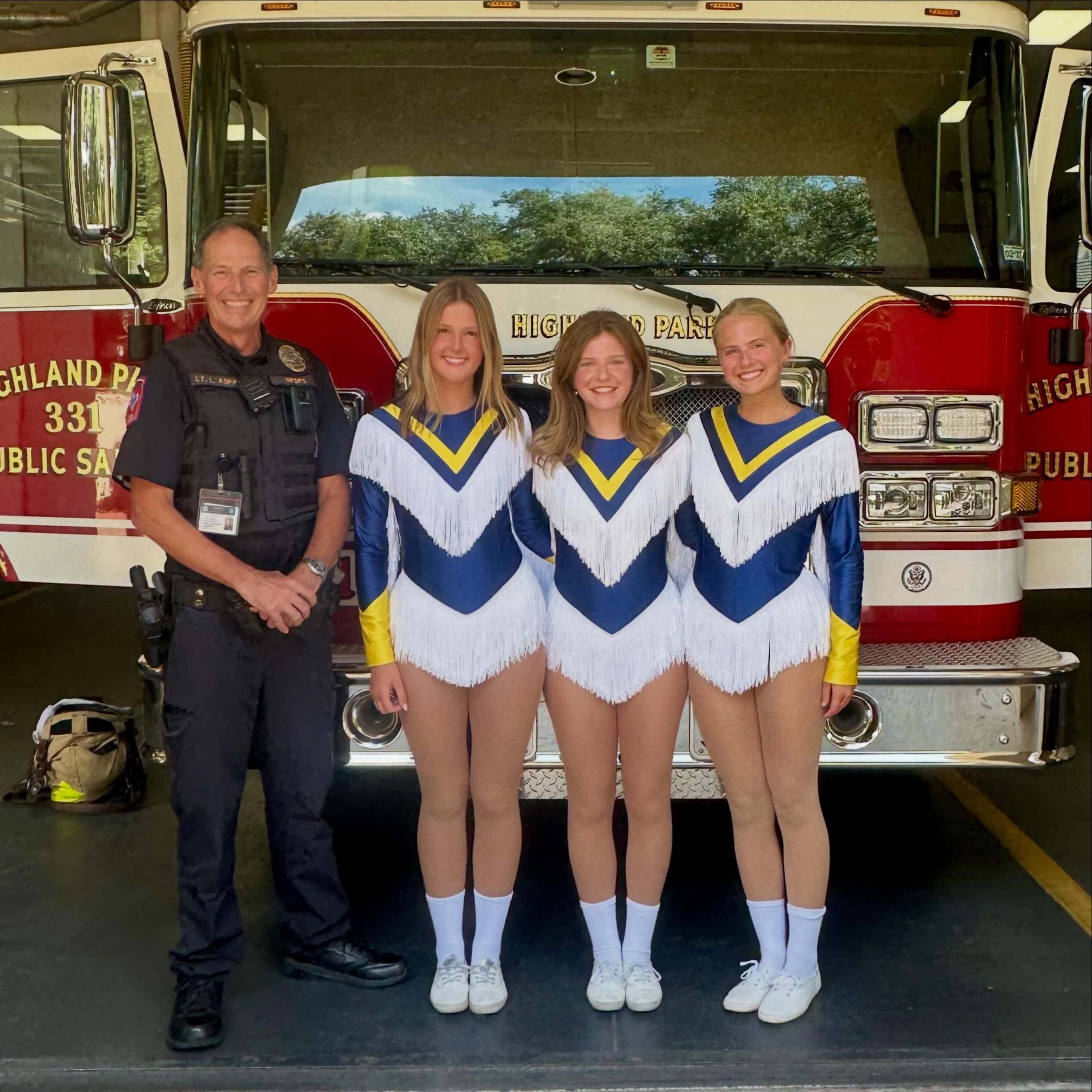 Today, the Highland Belles remember the lives lost on September 11, 2001, and honor the brave first responders who answered the call. ๐บ๐ธ
We are especially grateful for the police officers and firefighters who serve and protect our community each day. ๐๐๐
We will never forget. โค๏ธ๐ค๐
#HighlandBelles #NeverForget #PatriotDay