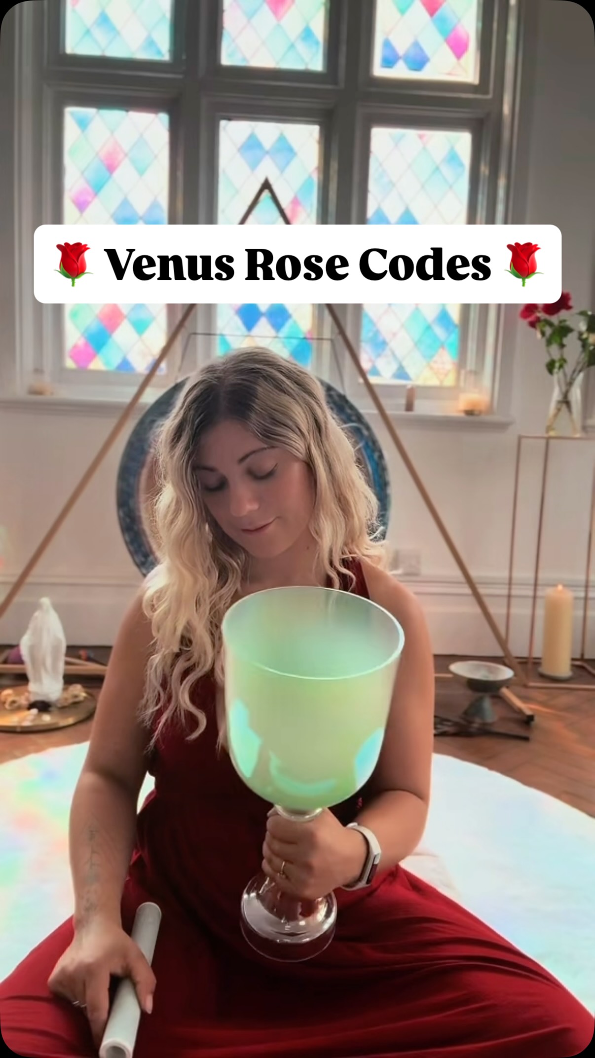VENUS AT THE CROWN ✨🪽
Venus reaches the seventh gate.
Across this ascent cycle, we have followed venus through seven gates of the body, marked by her alignment with seven New Moons, from the earthly foundation of the Root towards the luminous threshold of the Crown.
The symbolism draws upon the ancient Mesopotamian myth of Inanna, who passes through seven gates on her descent into the underworld. At each gate, she is asked to relinquish an item of clothing or regalia, gradually surrendering the symbols of worldly identity and power. Her eventual return is not simply a reversal of the descent, but a passage through death, transformation into restoration and sovereignty.
Within this framework, Venus arriving at the seventh gate represents the final threshold of ascent and her reclamation of the crown 👑✨
The Crown Chakra, Sahasrāra, is traditionally associated with the thousand-petalled lotus and the dissolution of ordinary boundaries between individual consciousness and the Absolute. Here, the journey becomes less concerned with personal becoming and more with communion. 🪷
Venus, meanwhile, has long carried the mysteries of beauty, desire, fertility and the feminine. In her astronomical cycle she repeatedly disappears into the radiance of the Sun and returns to visibility, a celestial rhythm that has inspired associations with descent, death and rebirth since antiquity.
And so Venus at the Crown becomes a potent mystical image: the Goddess restored to her heavenly throne after passing through the underworld. Anointed as the rightful queen of heaven and earth.
The rose has travelled from root to crown.
The earthly and the celestial meet within the body.
#venusrosecodes