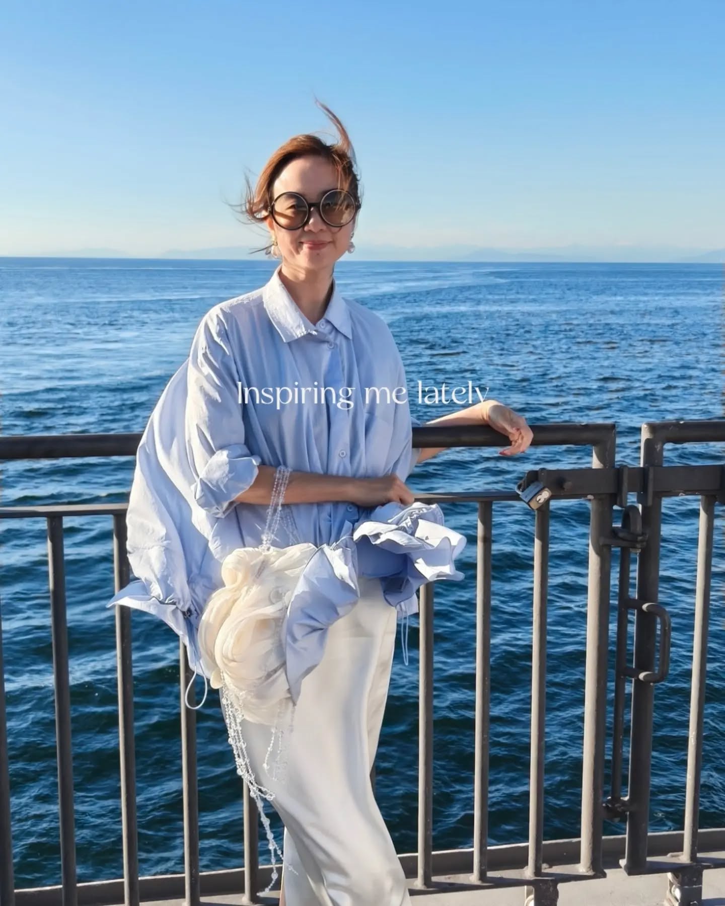 Inspiration lately.
Textures by the shore plays as an inspiration for an embroidery design. Love the combination as well.
Working on a special custom design project for a bride in 🇦🇺!
Looking through the Alluvia collection dresses via a different lens.
Designing the new eveningwear collection.
Special creative project with @rebekalucijastudio @bespokedecor @angelicafloraldesigns.
A recent redesigned project with OUMA Bride Isabelle.
