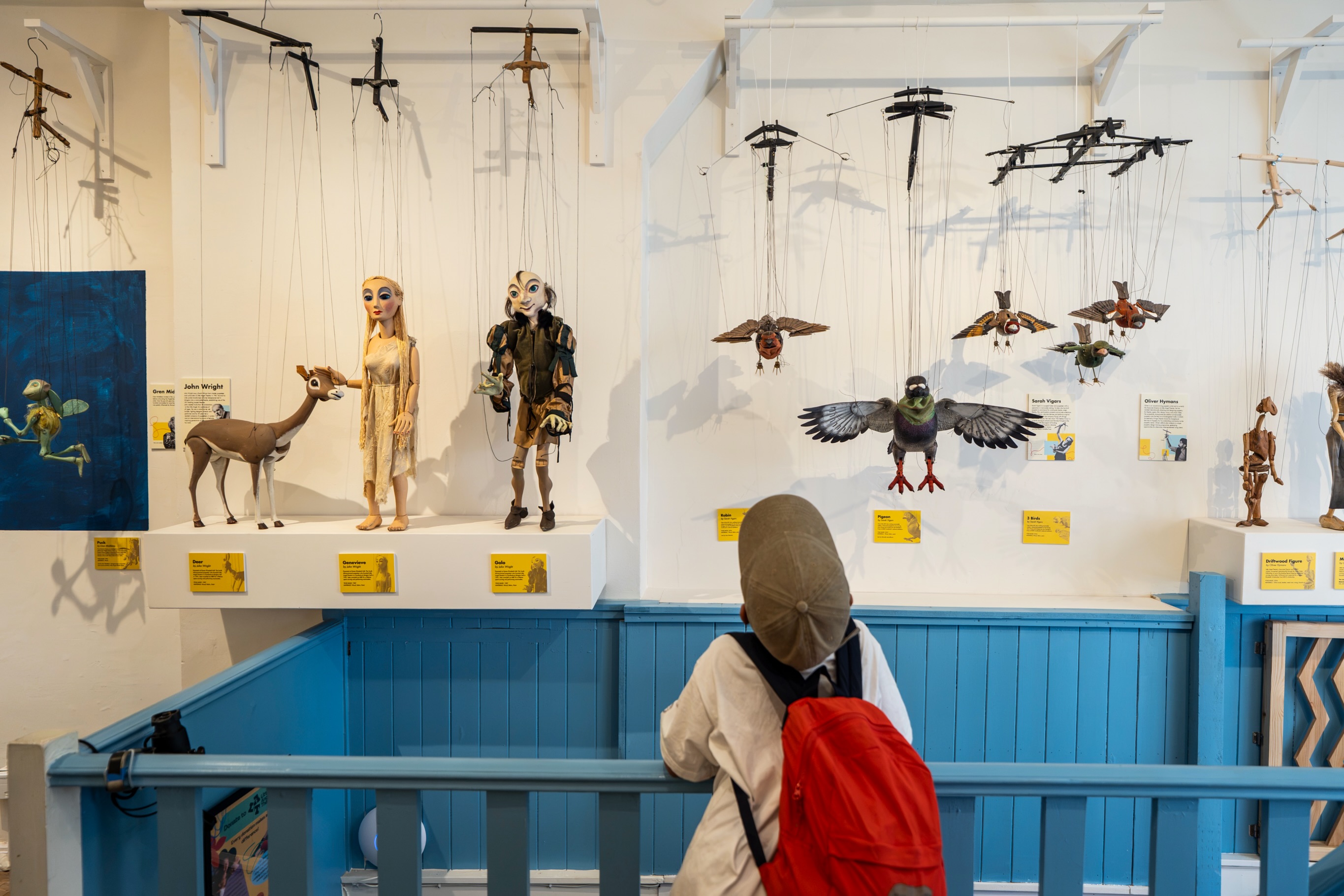 There’s still two weekends left to catch our FREE exhibition at the new @littleangeltheatre workshop at 41 Cross Street N1 2BB. Booking recommended on the LAT website. Generously supported by @heritagefunduk
Lenders and makers include: @peterorourke_cubicfeettheatre @sarahvigarsart @lyndiesworkshop @janzalud_carves @buddyollie @mariaherbert_lw @ash.appadu @puppetbarge
📸 photography by @elliekurttzphoto
The marionette heritage project is made in collaboration with @appliedliveart
@heritagecrafts @qestcraft @aboutgracepr #marionette #marionettes #puppetry