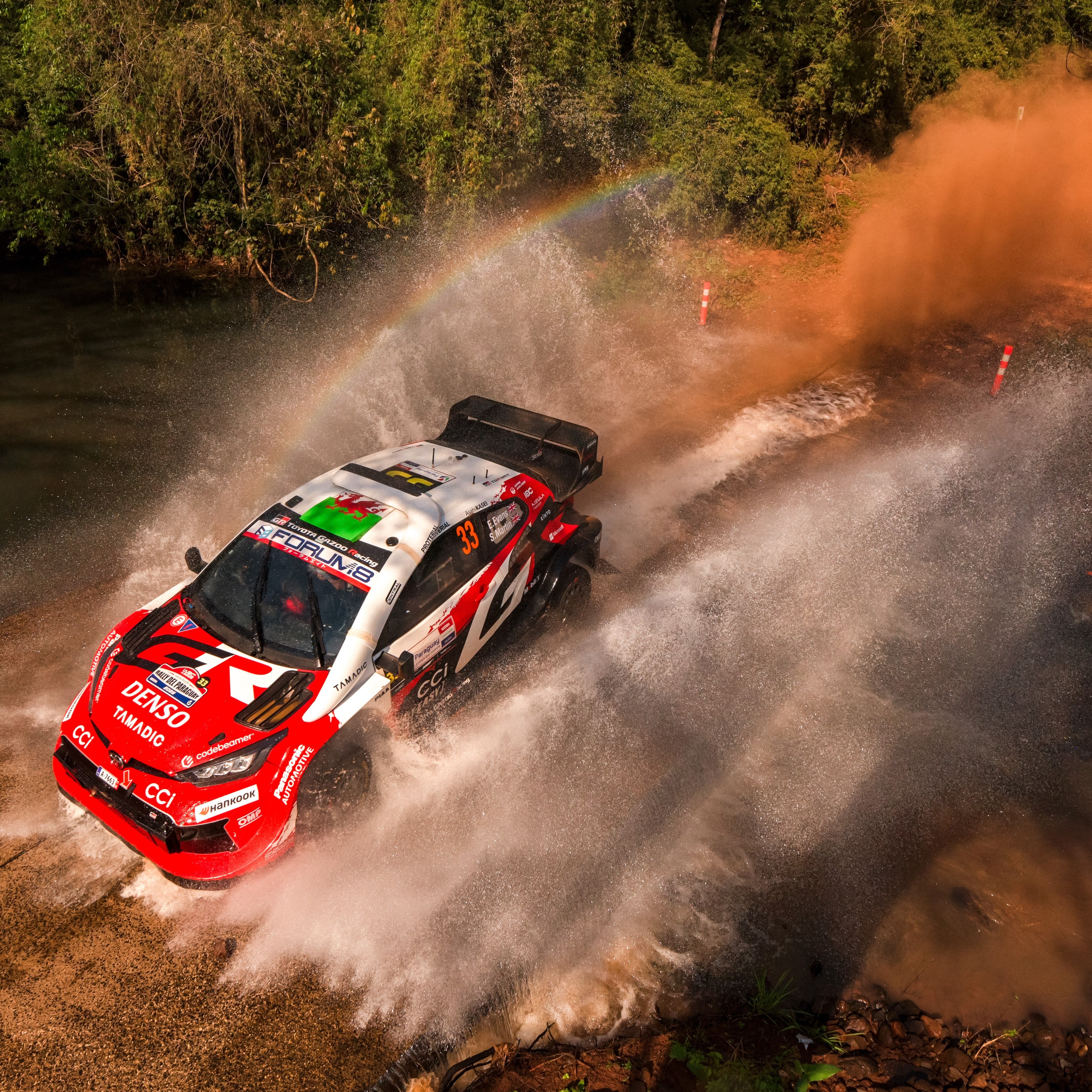 We hold on to P3 overnight in Paraguay 🇵🇾
Adrien has had a strong day, but losing so much time on tonight’s super special wasn’t part of the plan.
Tomorrow’s conditions are set to be difficult. When it rains here, the grip changes completely, so it’ll be about surviving and getting through as best we can.
There’s a lot to fight for, and we’ll do the best job we can 👊🏼
#EE33 #RallydelParaguay #ToyotaGAZOORacing