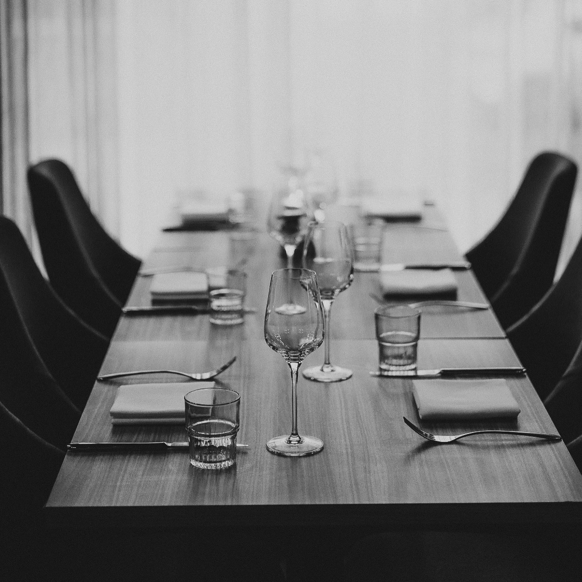 Good food. Good wine. Good company. That’s an evening well spent 🖤
@jondis__
#NesBrasserie #iceland #FjordHotels #Borgarnes #VisitWestIceland