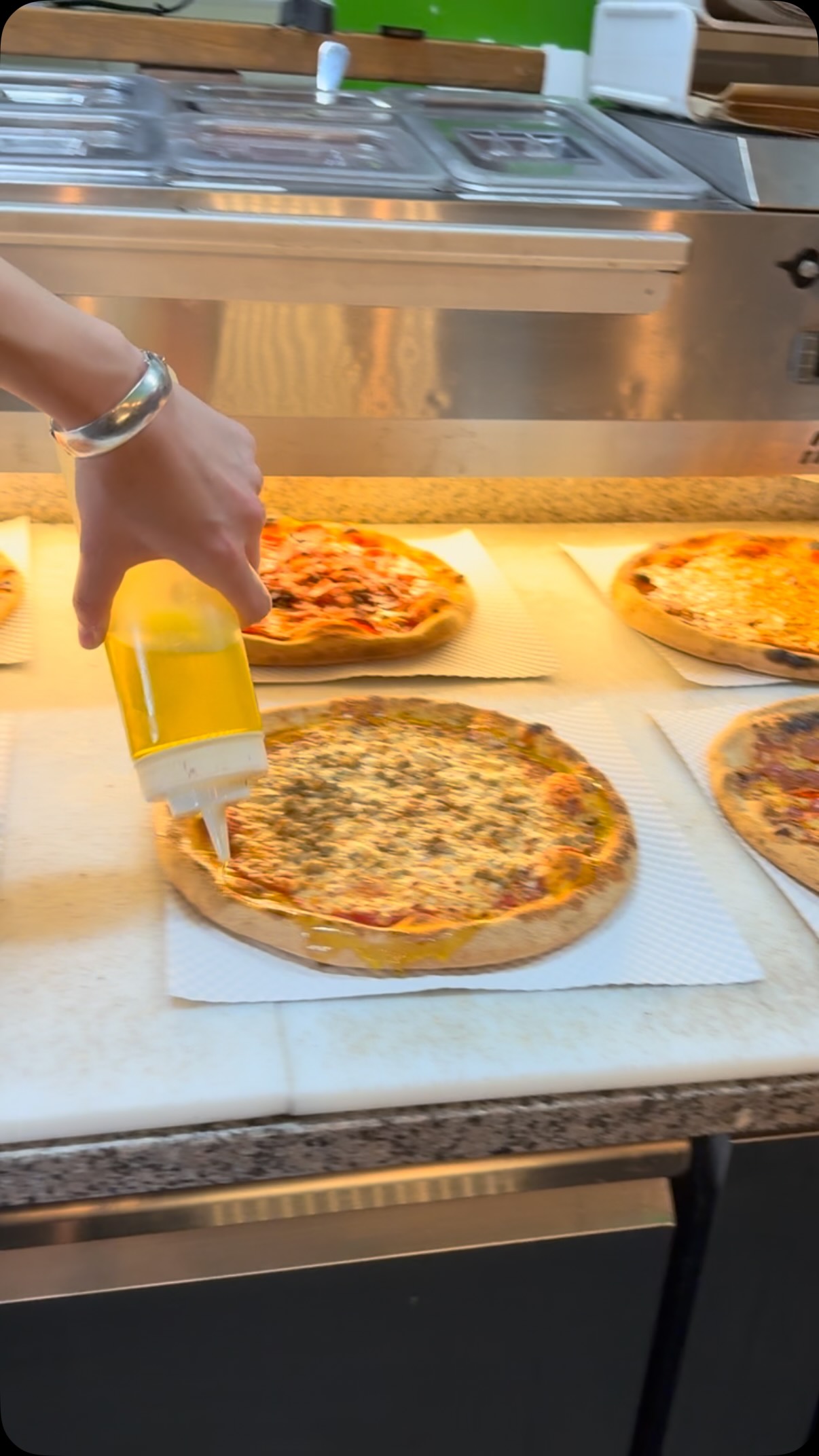 🍕 DID YOU KNOW? 🫒
At Maurizio’s, we use only extra-virgin olive oil in our kitchen.
Why? Because we believe great pizza starts with great ingredients. Extra-virgin olive oil brings beautiful flavour, richness and that unmistakable Mediterranean touch to our food. 🇮🇹❤️
It’s one more way we stay true to our Italian roots and our commitment to using quality ingredients.
Simple ingredients. Authentic flavour. Pizza made with passion.
#MauriziosPizzeria #PizzaLife #ExtraVirginOliveOil #WoodFiredPizza