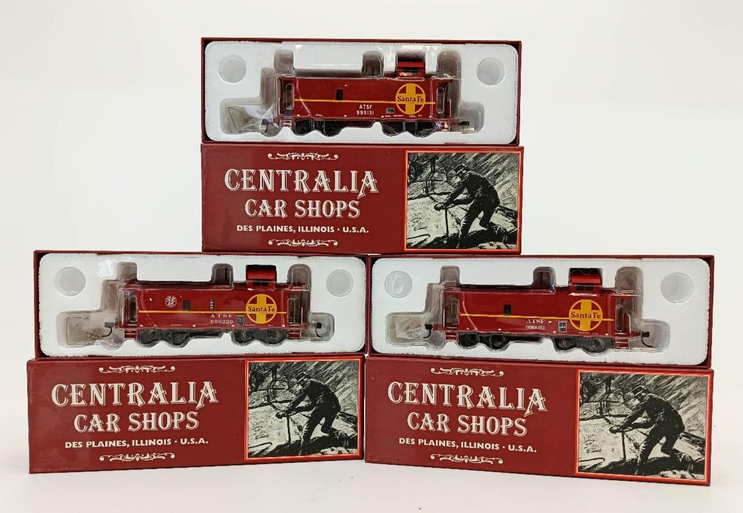 Bid Now on the Web or App. Lots Begin Closing Monday August 31st at 5pm EST. Mixed Trains - HO, N Ga, and More! #cabinfeverauctions Auction Co. # AY002122