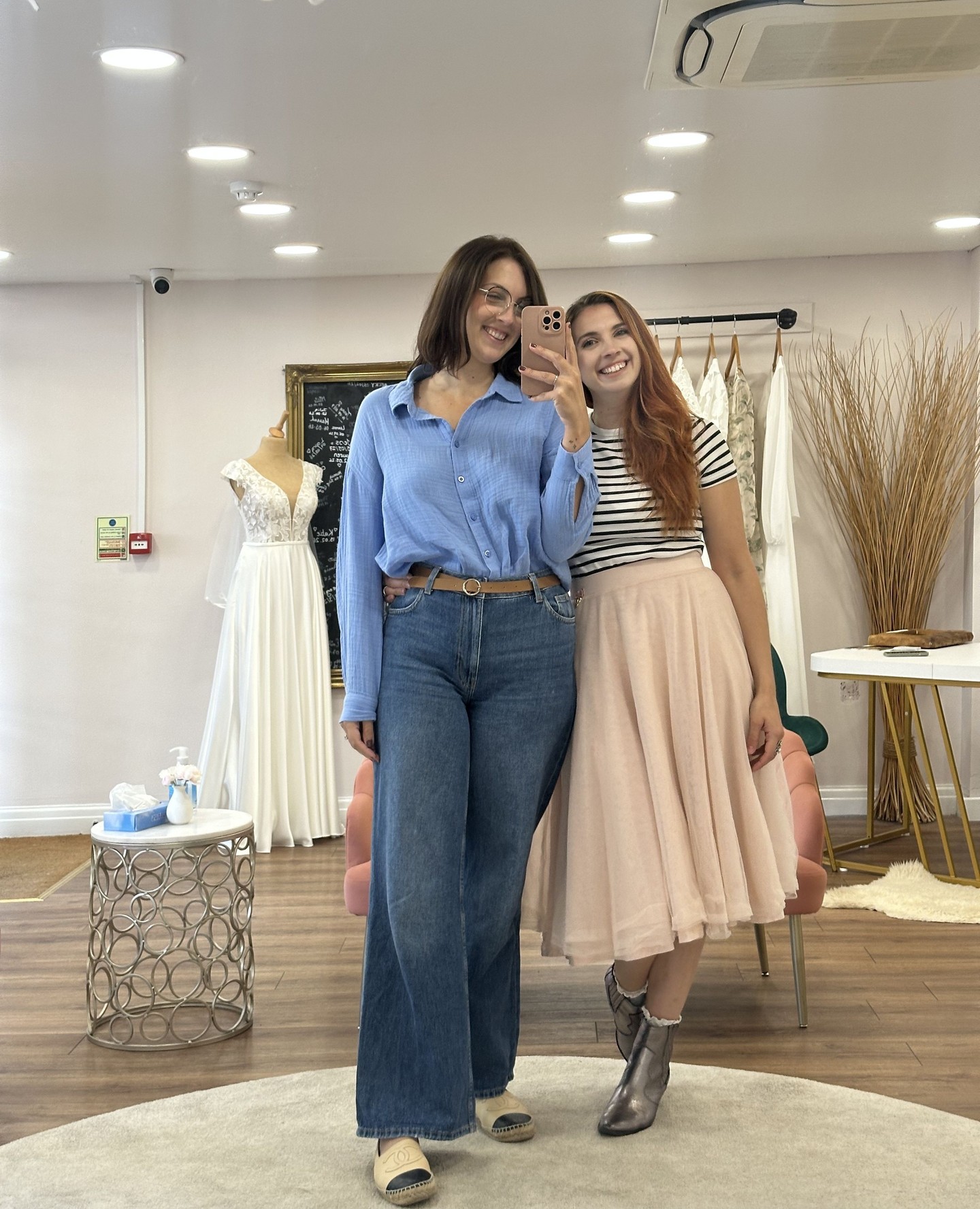 August Rundown☀️
The end of Summer is approaching and we can't believe how fast it has gone! This month we have been juggling the boutique and the children's summer holidays, hence why we have been a little quieter online than usual. BUT behind the scenes lots has been going on!✨️
Here are a few highlights from the month:
1. Busy Saturdays together after weeks apart.
2. Celebrating my birthday (Megan). The last year of my 20s!
3. Dressing up our gorgeous models.
4. Vicki's Bride and one of my closest friends got married! I had the honour of dressing Paris on her big day.
5. Skye has been busy at work unboxing our new Freda Bennet Collection.
6. Behind the scenes of the Eastwell Manor Engagement Dinner
7. So many of our beautiful Vicki's Brides got their I DO moment this summer and we love getting photos sent to us 😍
We have so much to look forward to as we head into the final quarter of the year and we can't wait to share everything with you.
