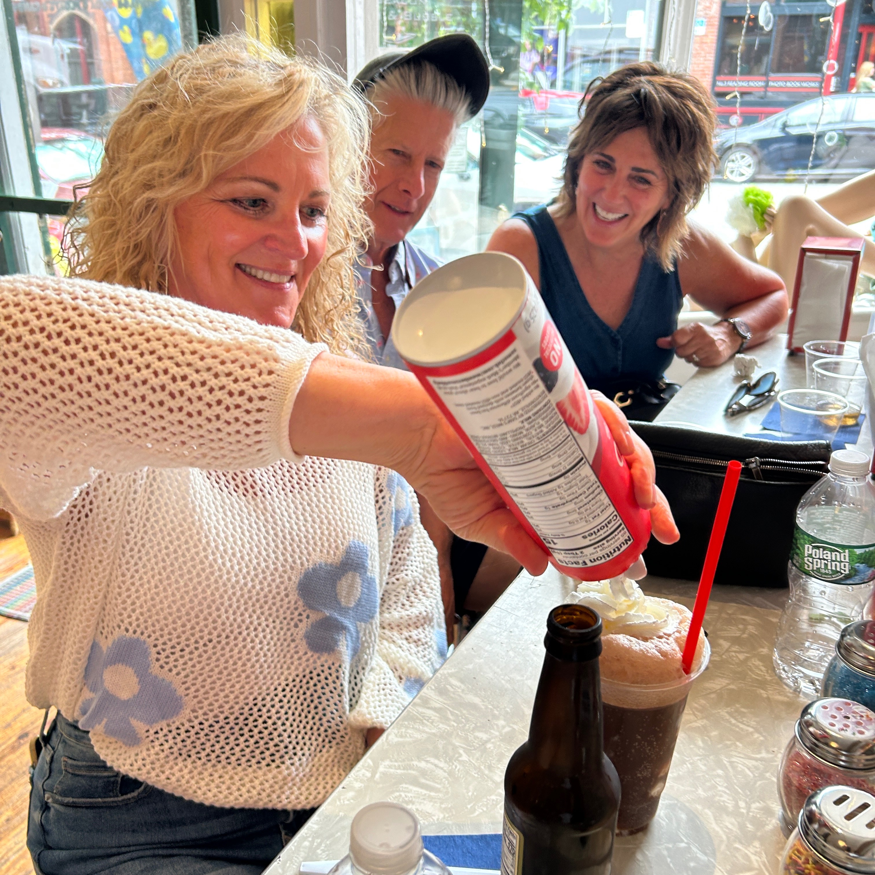At the end of the day there can be only ONE WINNER... and Linda took home the gold this past Sunday on GOURMET BEACON's first ever 'Tour Trivia'!!! . Here she is @beaconbathandbubble enjoying the spoils of her prize: an old-fashioned ice-cream float made with old-fashioned soda! . This tour had some crazy "good vibes" energy from all attendees and at the end of the day it was a team effort that got us across the finish line!
-
#hudsonvalley #foodie #walkingtours #Beacon #NYCDayTrip #NewYork