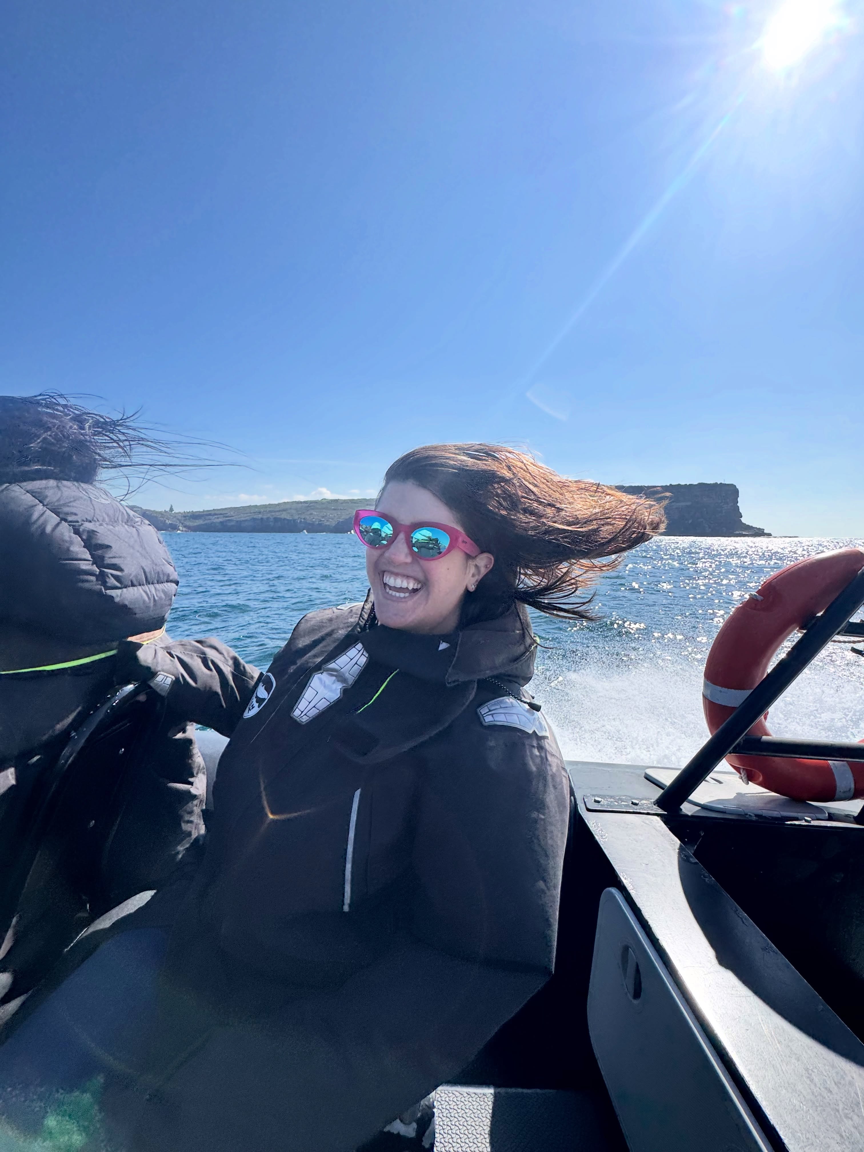 ¡ɹǝpu∩ uʍop uɹnʇǝɹ ʎɯ uᴉ ǝɯᴉʇ ʇsǝq ǝɥʇ pɐH
The best part of the trip: Humpback whales with @oceanextreme
Snorkeling in Manly
Loved getting to fly at @sydneytrapezeschool
OOO in office
Loved running with my @laleggers buddies
