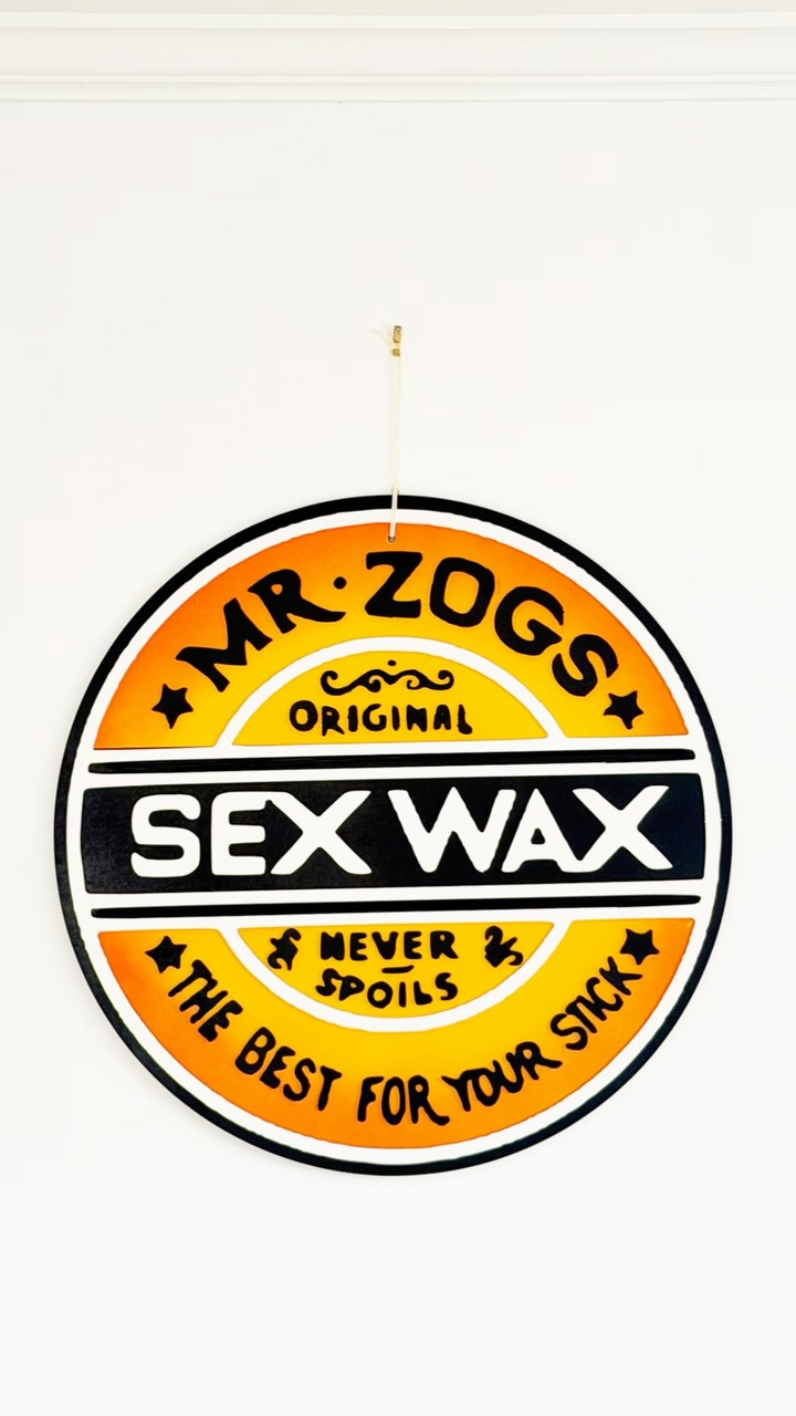 Giant Sex Wax wall art. Available now in 4 colours - which is your favourite?
View in person at One Lane Bridge Gallery, Te Puna. Size 520mm #wallart #newzealand #gallery #tauranga #onelanebridge