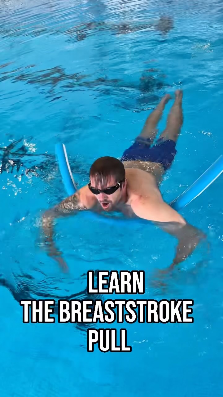 Want to learn breaststroke step by step?
In the first video, we started with the breaststroke kick. Now it’s time to add the arm pull and breathing.
This simple pool noodle drill helps you focus on the correct arm movement and coordinate the pull with your breathing before putting the full stroke together.
🎥 Watch the full step-by-step breaststroke lesson on YouTube:
https://youtu.be/04LTrY-wE0k
#swimmingpool #LearnBreaststroke #SwimmingTips #LearnToSwim #Swim