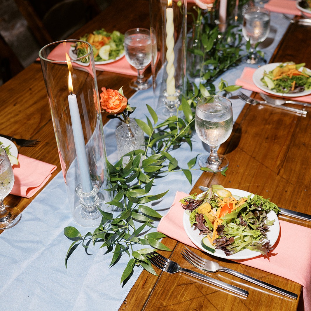 Reception @ Wild Carrot
Wedding Planner: @aray_ofevents Team: Shauna, Courtney, Isoria, Zander
Venue/Bar: @wildcarrot.stl
Catering: @grazecatering
Photographer : @megankingphoto
Florist: @plantjoyandco
DJ/Photo Booth: @rockstardjstl
Hair/MUA: @emilymillermakeupandhair