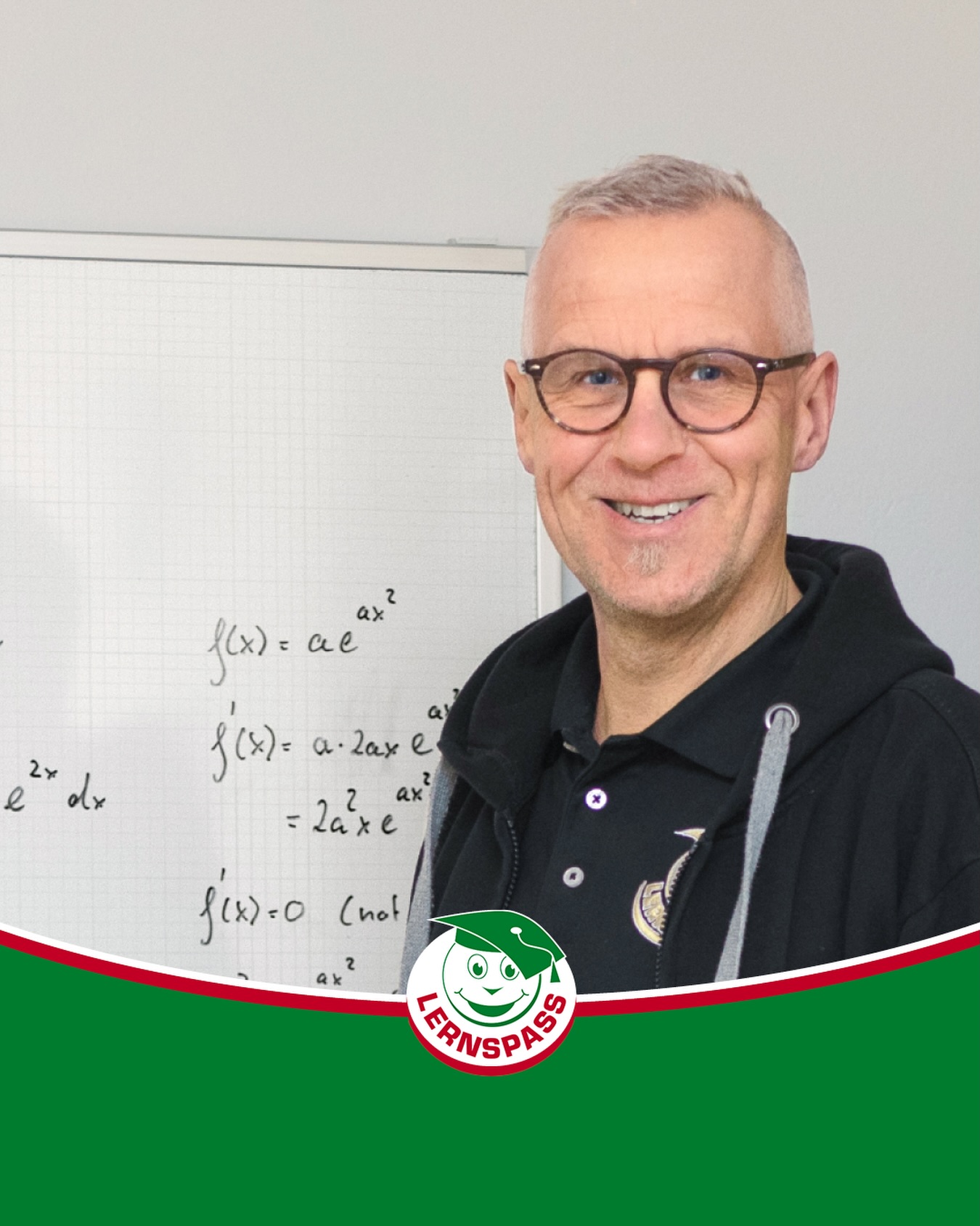 𝗝𝗲𝗱𝗲𝗿 𝗸𝗮𝗻𝗻 𝗹𝗲𝗿𝗻𝗲𝗻 – 𝘄𝗲𝗻𝗻 𝗱𝗲𝗿 𝗿𝗶𝗰𝗵𝘁𝗶𝗴𝗲 𝗪𝗲𝗴 𝗴𝗲𝗳𝘂𝗻𝗱𝗲𝗻 𝘄𝗶𝗿𝗱.
„Auch aus Steinen, die einem in den Weg gelegt werden, kann man Schönes bauen.“
— Johann Wolfgang von Goethe
Manchmal ist eine schwierige Aufgabe nur ein kleiner Stein auf dem Weg. 💪📚
Bei LERNSPASS helfen wir Schülerinnen und Schülern dabei, Hindernisse zu überwinden, Vertrauen in die eigenen Fähigkeiten zu entwickeln und wieder Freude am Lernen zu finden.
✨𝗟𝗲