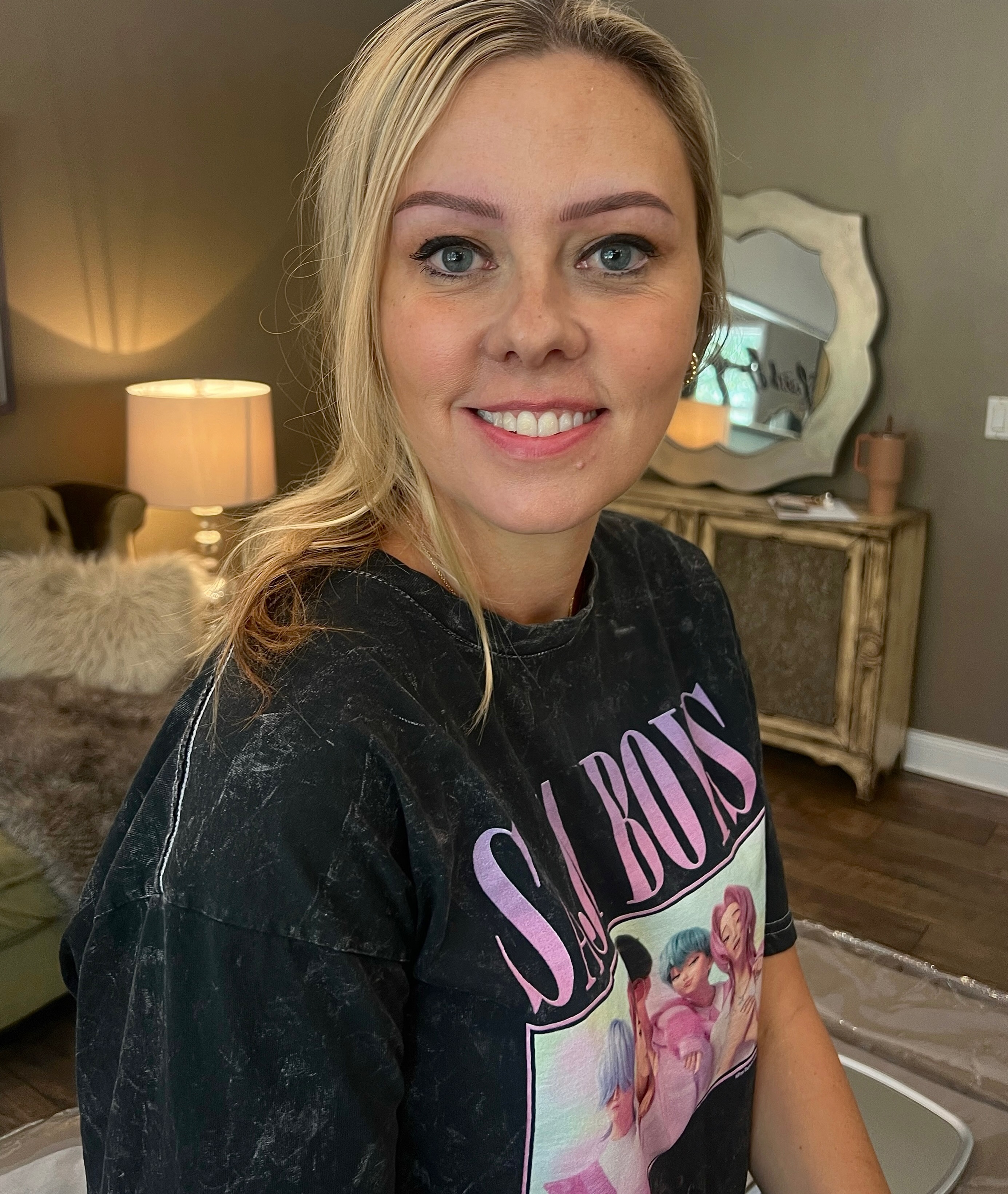 Swipe to see her after!!!! The Lavish Combo Ombre Nano Brow, better than Botox! www.lavishbeauty.com All sessions are booked by TEXT 407-402-5821