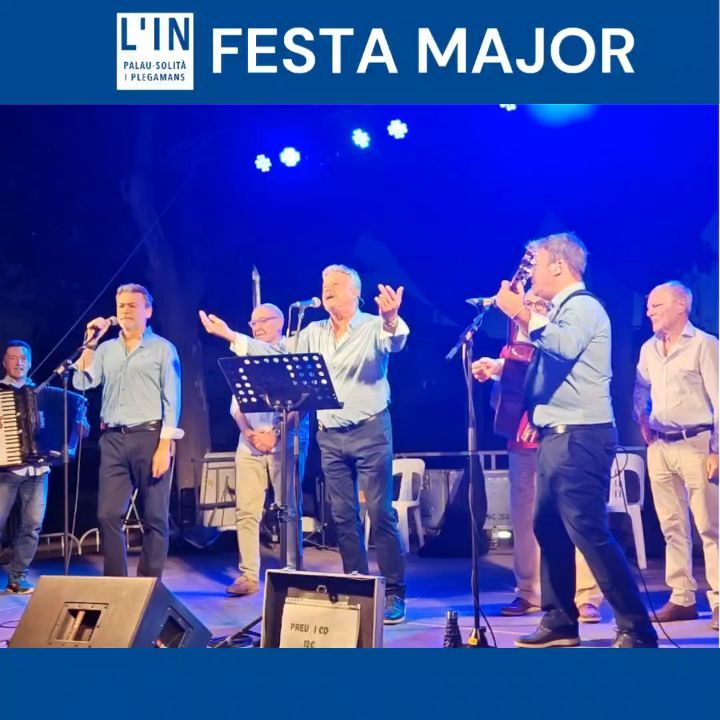 HAVANERES. La plaça de la Vila s'ha quedat petita per acollir tot el públic que volia gaudir del concert de Port Bo. La gran actuació ha culminat amb la interpretació conjunta amb els Escamarlans de la Bella Lola i el Meu avi, amb tota la plaça fent els cors. Espectacular sessió d'havaneres!!!
@escamarlans_palau @portbohavaneres #fmpsip26 #palausolitaiplegamans #Psip