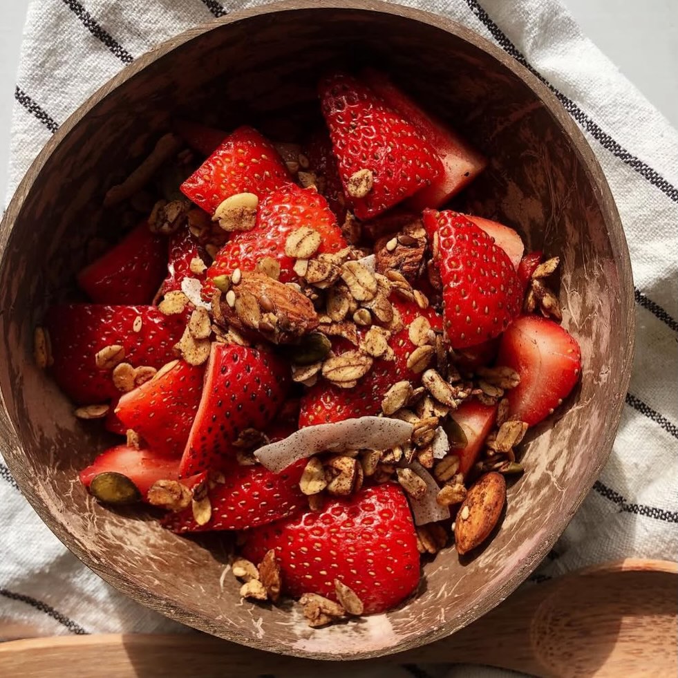 Hello Sunday 🥣🍓