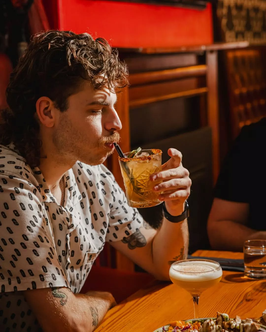 Good drinks, great food, unbeatable atmosphere 🍸
Joining us this week? We don't blame you. We've got live tunes this Wednesday night, ft. Cam Illingworth and Aidan Fenton.
📍 Alchemy Bar & Restaurant
🔗 Hit the link in bio to lock in your table.