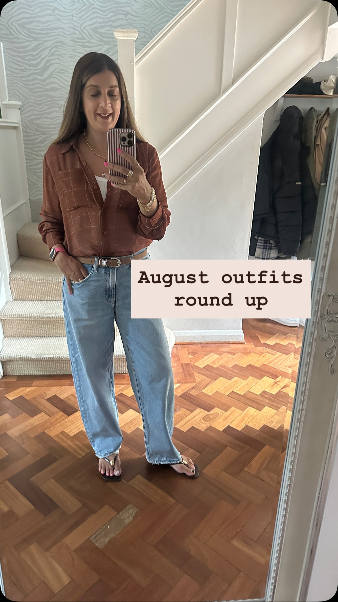 It’s the 1st of September 🍁🍂 (wow this Summer is flying by! 😎) so it’s time to round up a few of my favourite August outfits 👚👖👗#personalstylistsurrey #effortlessstyle #personalstylistepsom #stylesignature #outfitinspiration