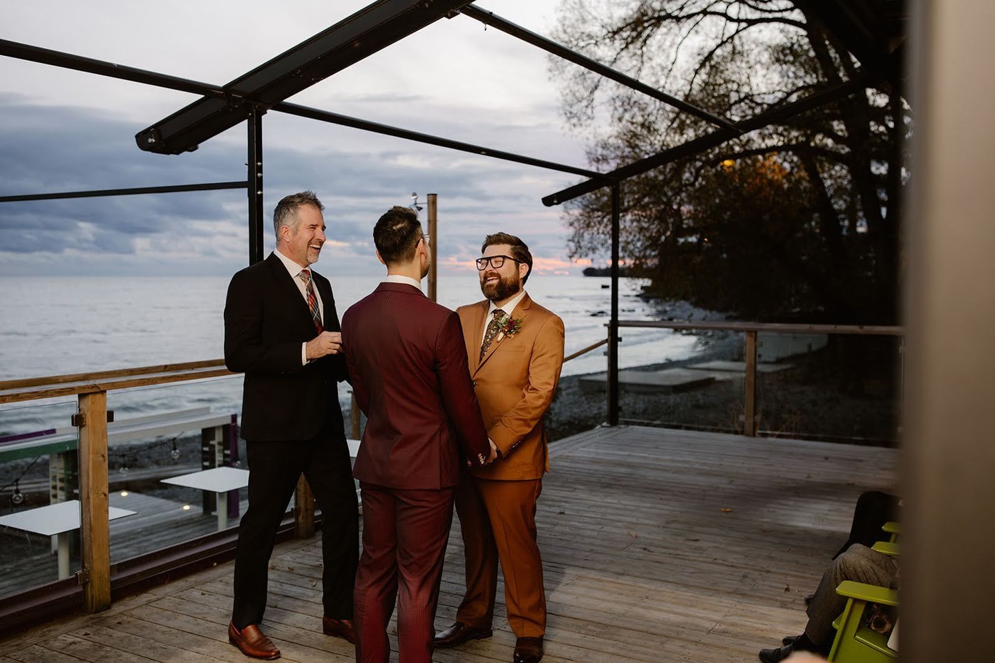 Another beautiful moment from this stylish Drake Devonshire wedding in Wellington. 😎💍
The setting was effortlessly cool, the details were gorgeous, and this lovely couple brought the warmth, joy, and genuine connection that make a wedding ceremony unforgettable.
With the people they love gathered close, they made it official in true Drake fashion: relaxed, personal, beautifully designed, and completely their own.
The home of cool delivered another unforgettable wedding day in Prince Edward County.
Venue + Coordination: @drakedevonshire
Florist: @alexisjoyflorals
Officiant: @craigloganofficiating
Photographer: @amybuckphoto
#DrakeDevonshireWedding #DrakeDevonshire #WellingtonOntarioWedding #PrinceEdwardCountyWedding #PECWedding #PrinceEdwardCountyWeddings #OntarioWeddingOfficiant #PrinceEdwardCountyWeddingOfficiant #WeddingOfficiantOntario #OntarioWeddings #WaterfrontWeddingOntario #BoutiqueWeddingVenue #PersonalizedWeddingCeremony #UniqueWeddingCeremony #WeddingLoveStory #WeddingInspirationOntario #WellingtonOntario #VisitPEC #DiscoverPEC #WeddingPlanningOntario #CraigLoganOfficiating