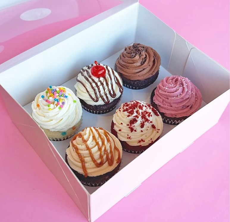 FALL SHOW SPOTLIGHT 🧁 Let’s hear it for Edmonton-based bakery, @flirtcupcakes, who will be providing cupcakes (including vegan and gluten free options) at our FRIDAY SEPT 18 evening performance of ‘Nothing About Us Without Us’ at 7:30pm at @edmontonfringe’s Backstage Theatre. Flirt has generously donated mini cupcakes to CRIPSiE in support of our artistic endeavours, and they will be in the Backstage Theatre lobby for folks to enjoy at intermission. We are so grateful for their generosity in adding a spoonful of sugar to the event! So get your tickets for Friday’s show if you want to enjoy an extra special treat 😋 and be sure to support the lovely @flirtcupcakes when you get the chance!