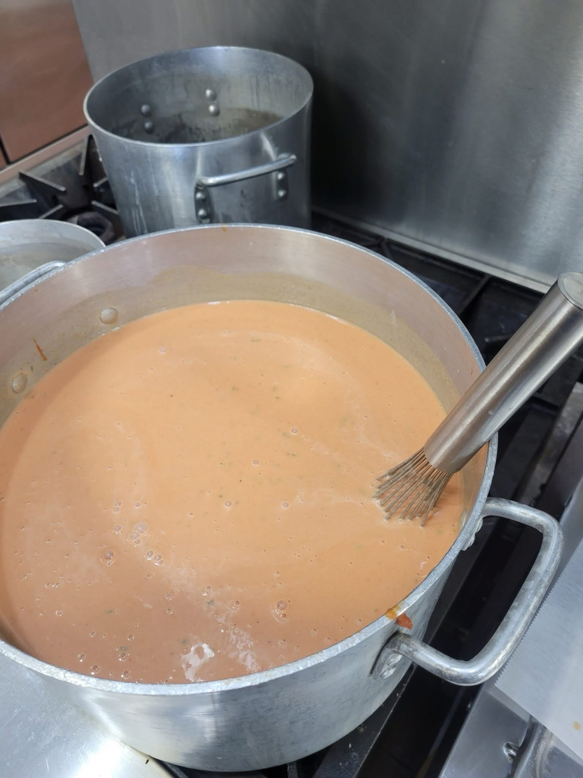 Soup season is here! Starting off with our favorite! Tomato soup 🍅!
Daily Special: Classic grilled cheese with tomato soup!