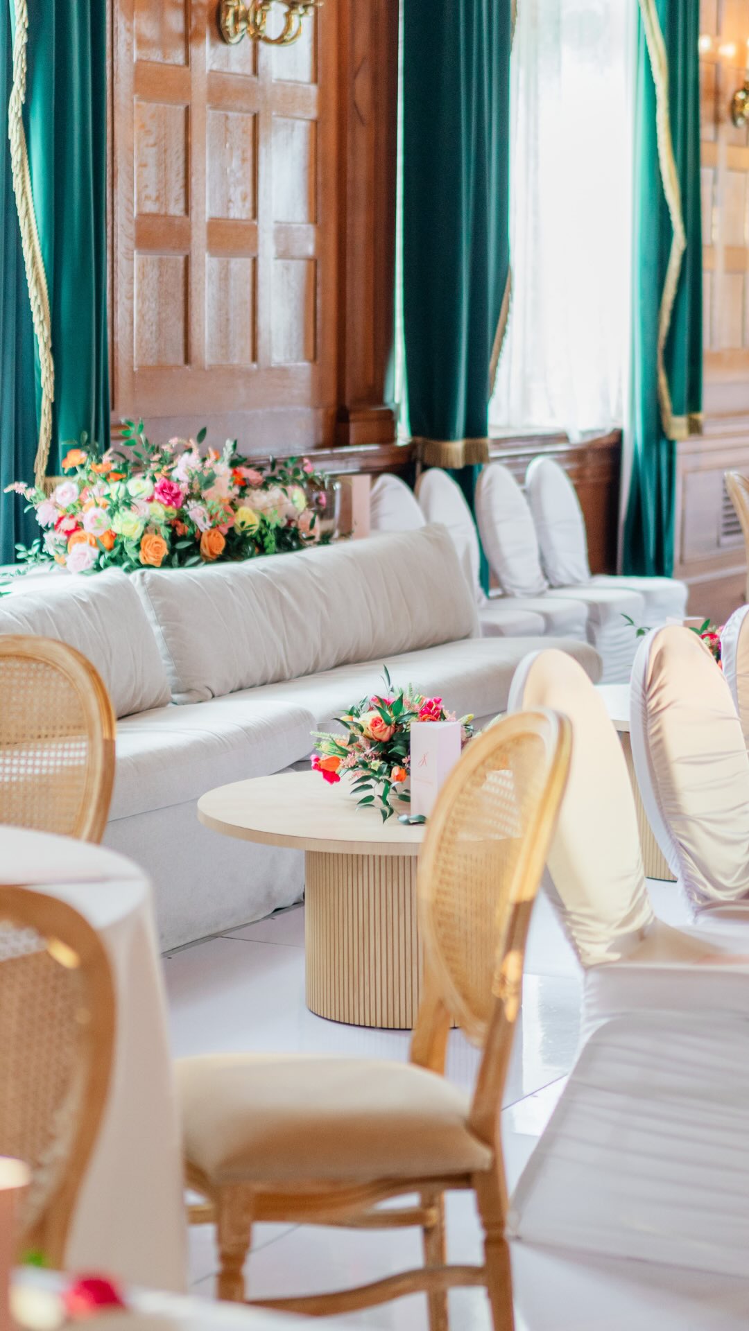 Take me to your wedding day. 🤍
Our team is here to help make every detail feel beautiful, elevated, and uniquely yours.
Come visit our showroom to see our collection in person, explore your options, and find the pieces that will make your wedding day stand out. ✨
We’ll see you there!
VENDORS:
@collectiverentals_
@frenchaccentdesign
@houseofsilkwpg
@pinnacleeventrentals
@fortgarryhotel
@partyholicwpg
@amanjammu
@charmainemallari
#eventrentals #eventfurniture #eventstyling #eventdesign #weddingdecor
event furniture rentals, luxury event rentals canada, wedding and event seating furniture, manitoba event rentals, lounge furniture event rentals, wedding reception furniture setup, modern event rental collection, glassware rental collection, event decor rentals manitoba, winnipeg event rentals, collective event rentals, winnipeg manitoba